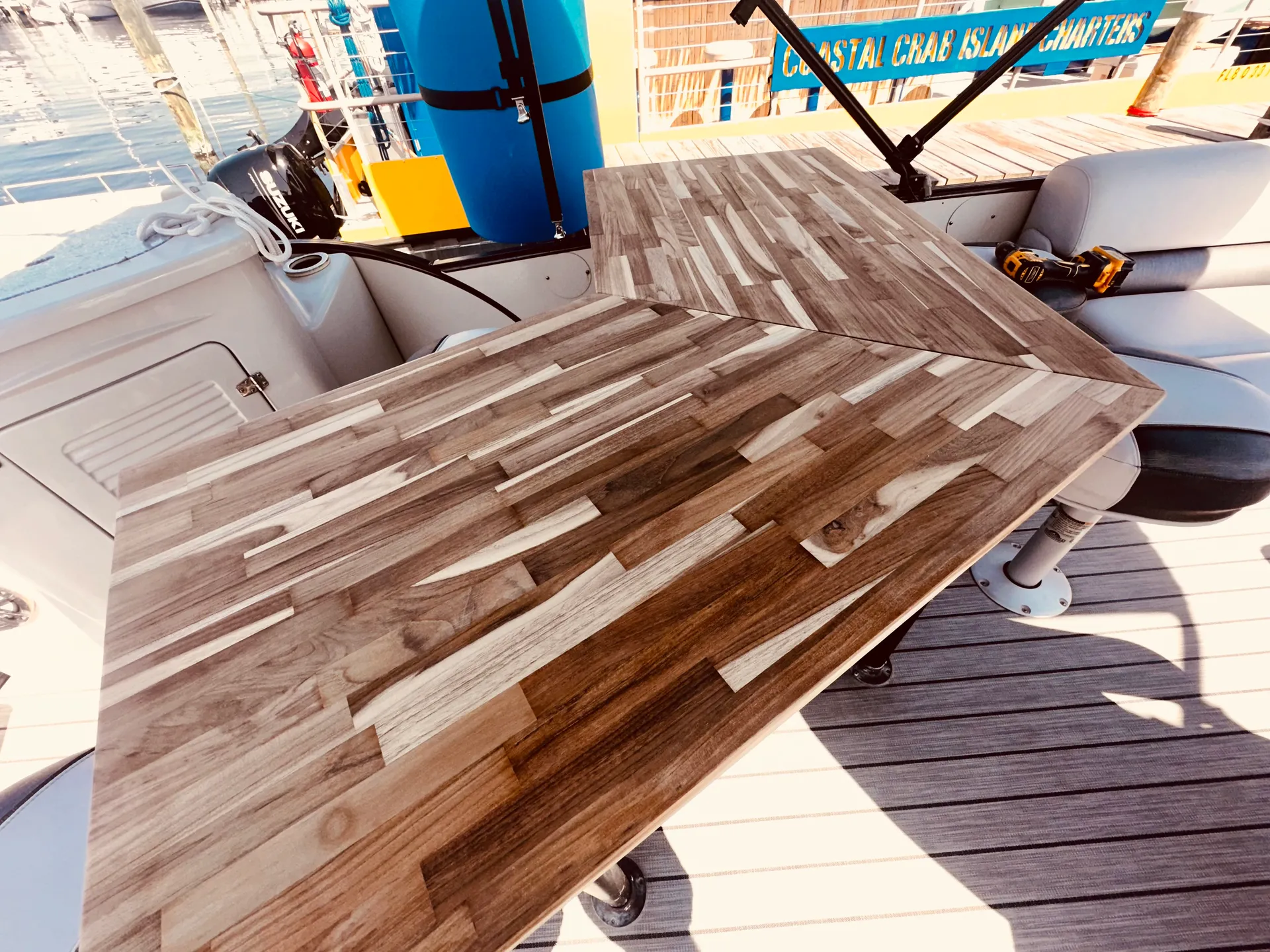 30’ 250hp Custom Party Barge. Free add on 15’ Lilly pad, cooler w Ice 