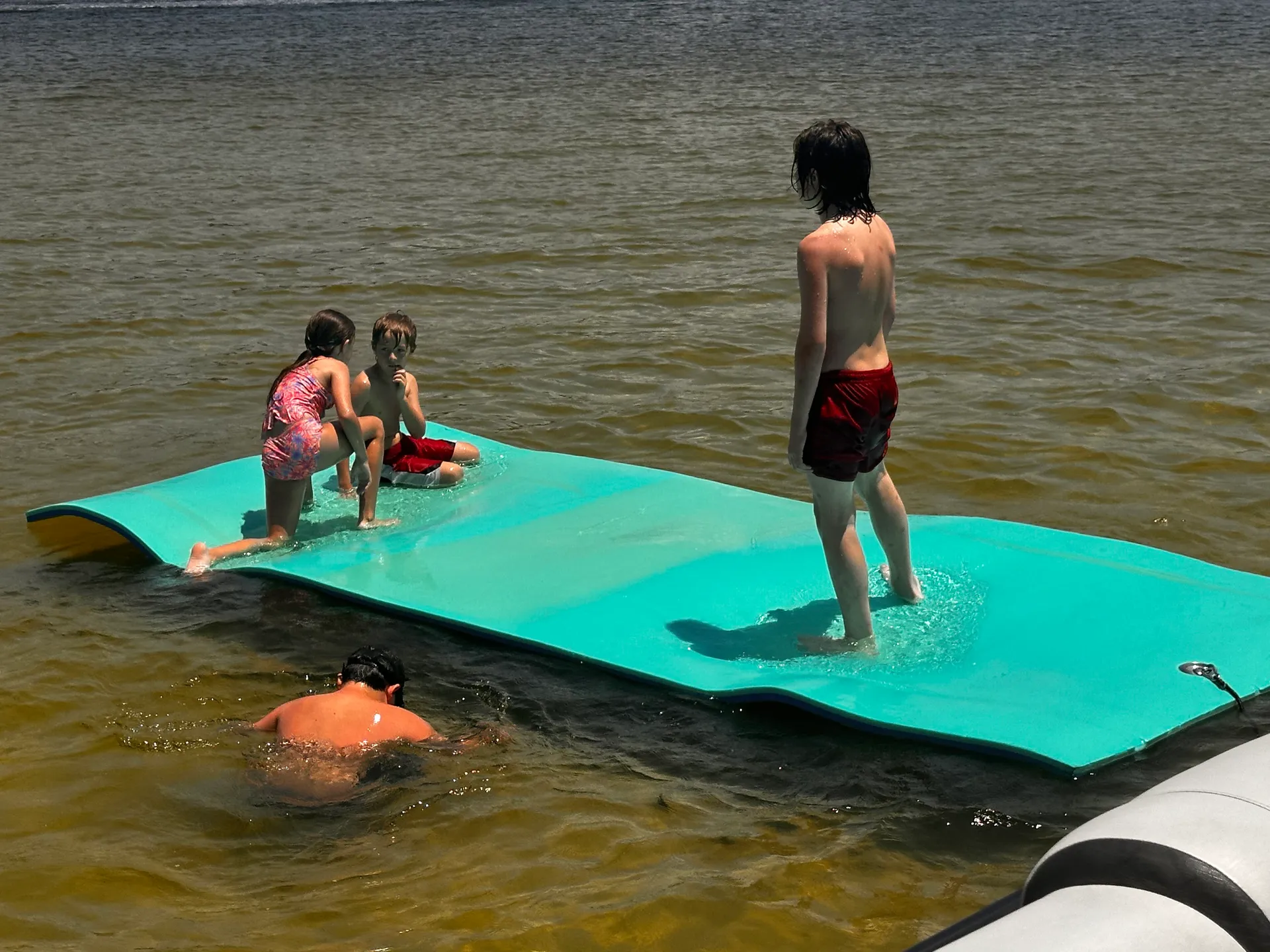 30’ 250hp Custom Party Barge. Free add on 15’ Lilly pad, cooler w Ice 