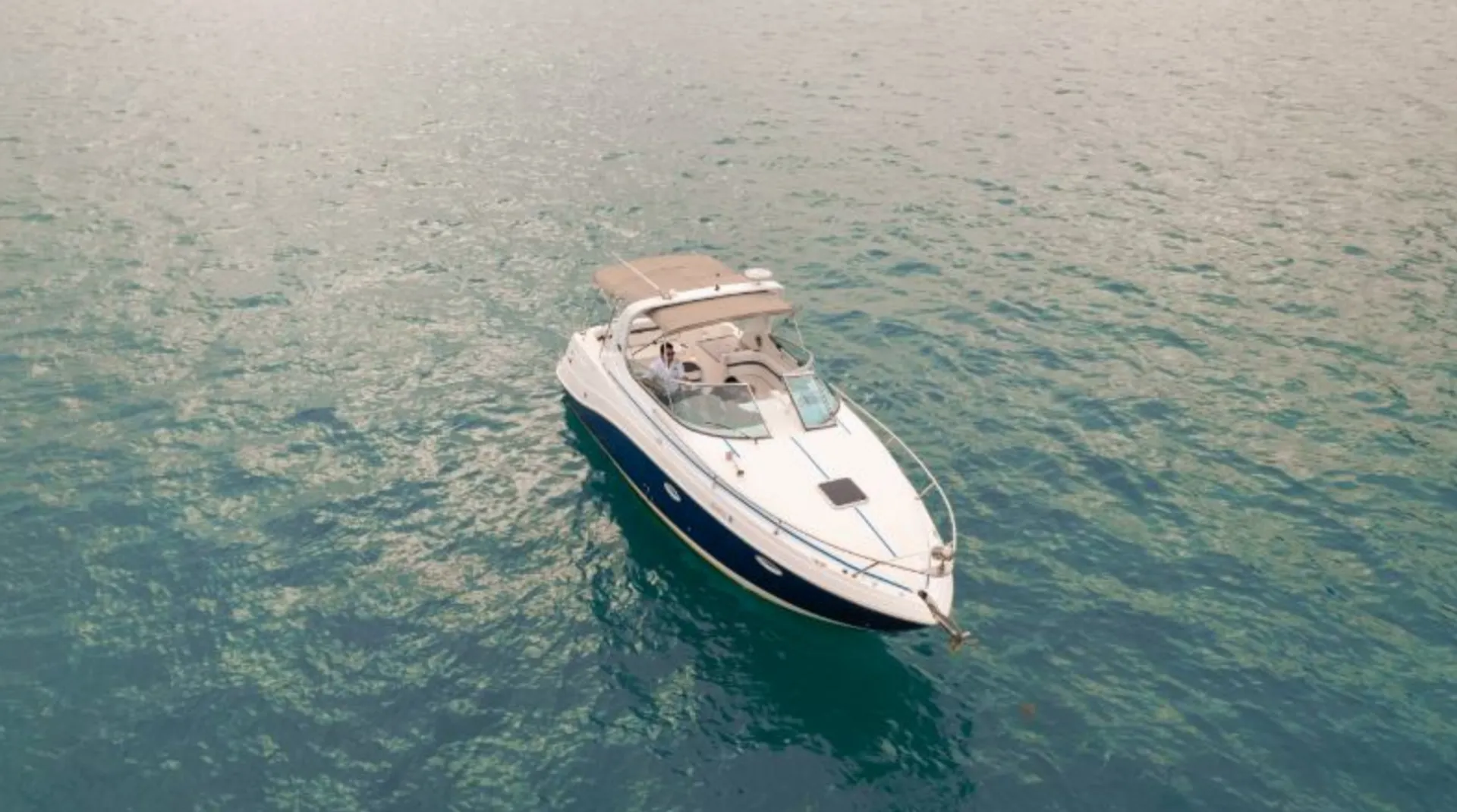 Rinker Boats 280 Express Cruiser in Fort Myers, FL — photo 2