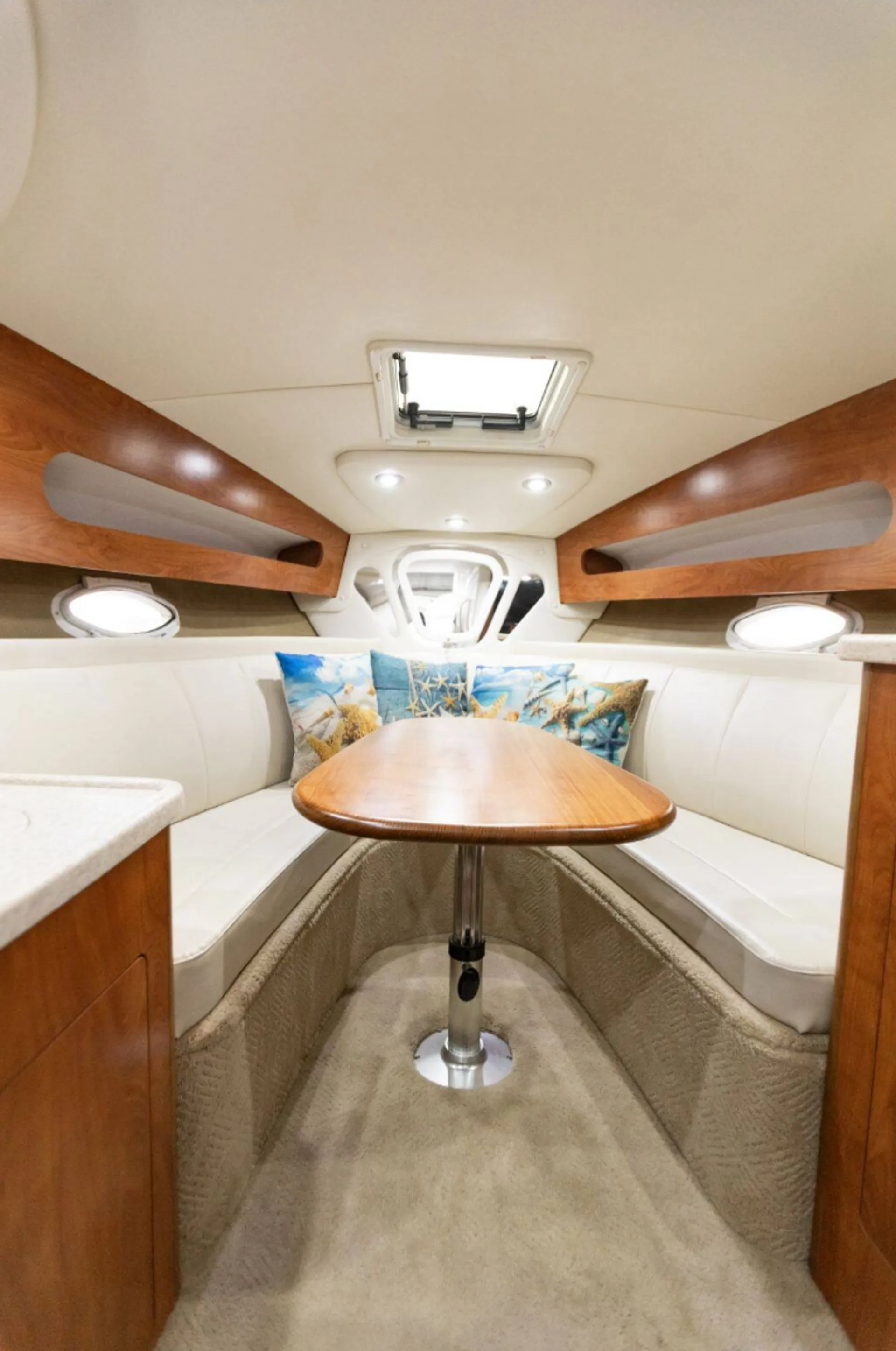 Rinker Boats 280 Express Cruiser in Fort Myers, FL — photo 9