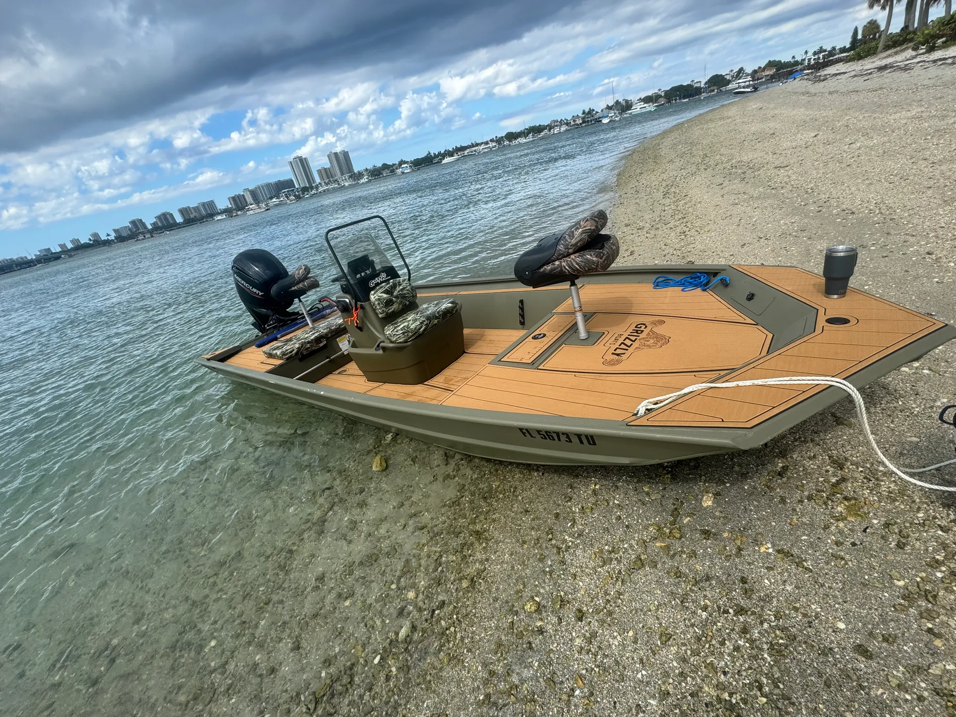 2024 Tracker Grizzly 1860 – Explore Sandbars, Mangroves & Everglades!