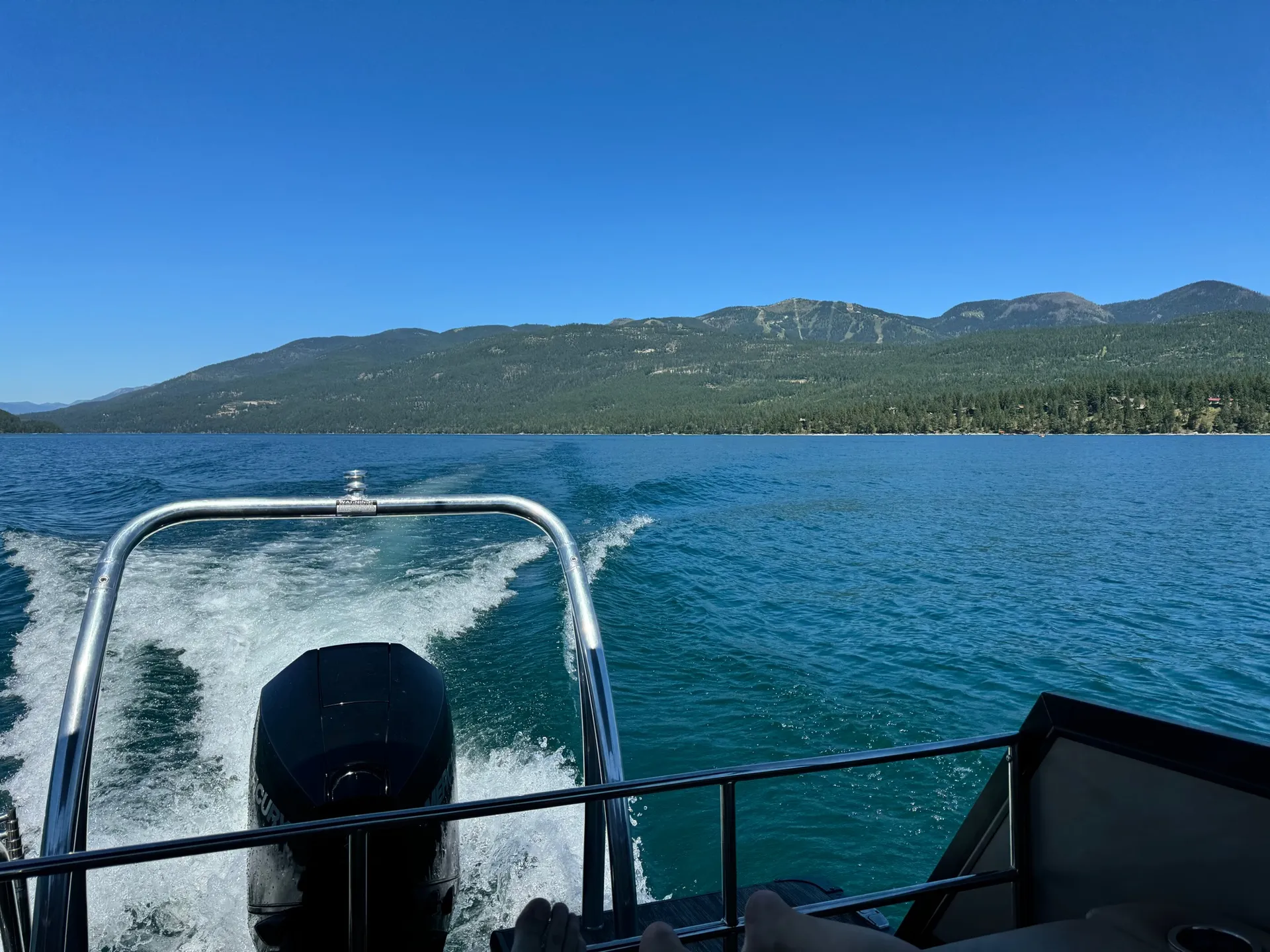 VIAGGIO BY MISTY HARBOR DIAMANTE 23S TRITOON in Kalispell, MT — photo 6