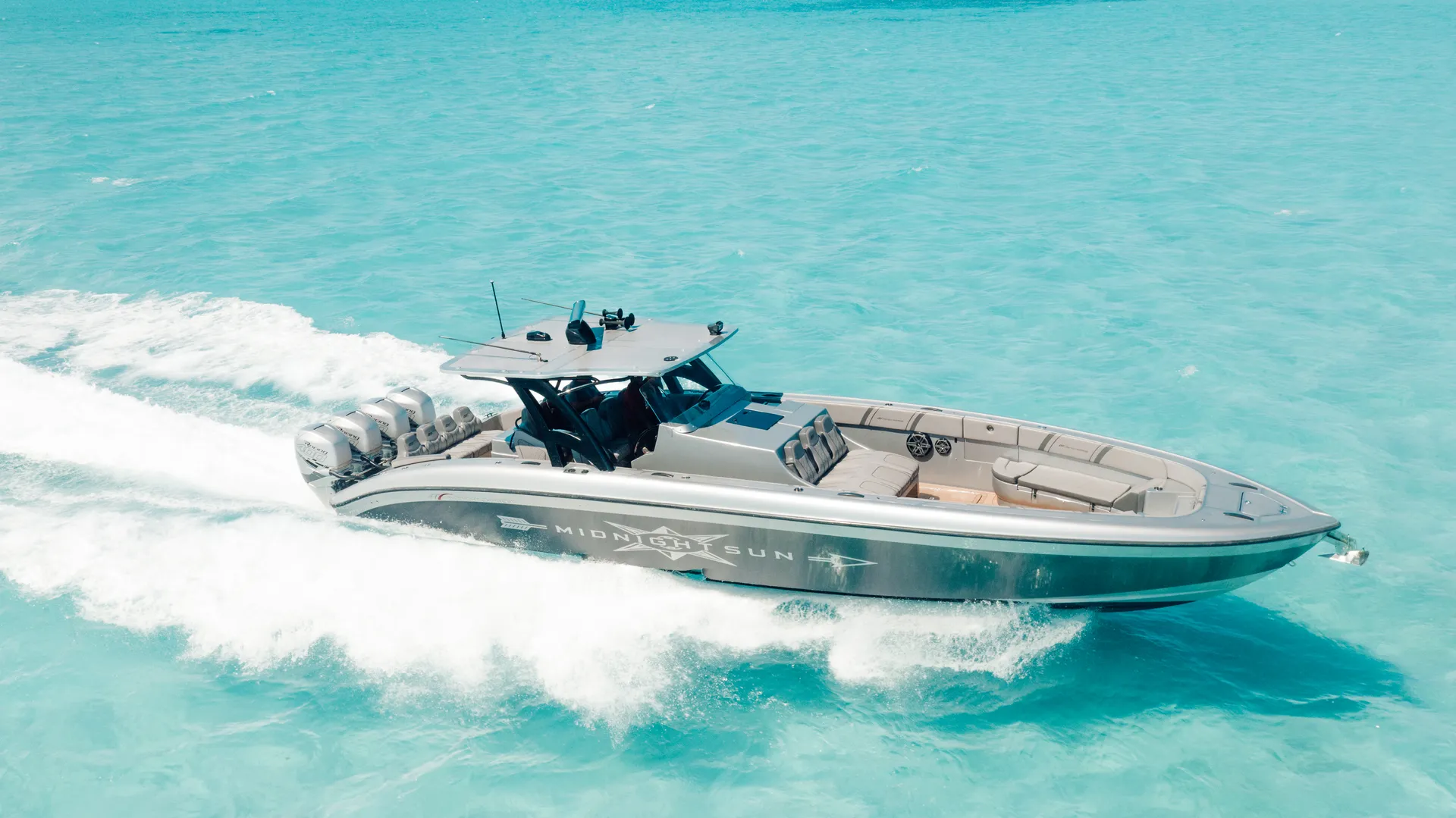 Midnight Express 43’ Open in Leeward Settlement, Caicos Islands — photo 2