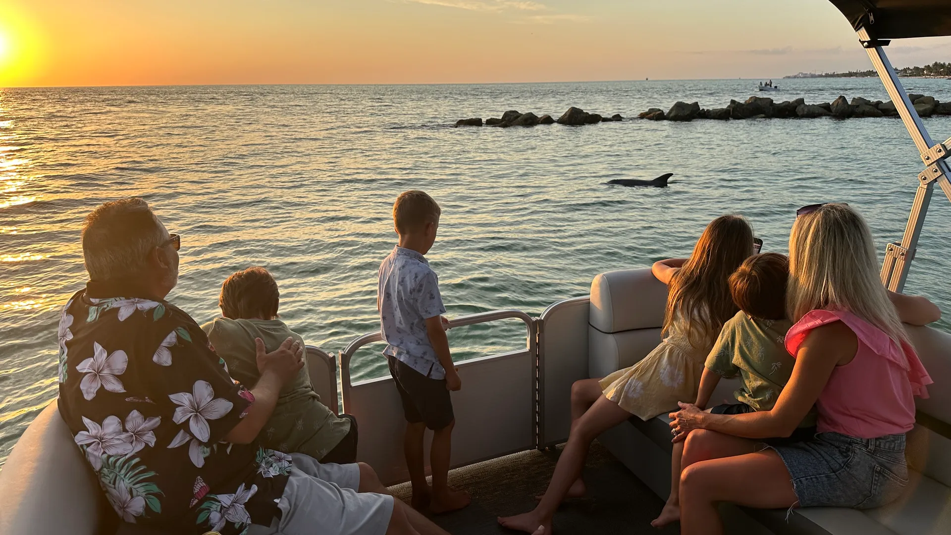 Naples:Keewaydin or Sunset -LUXURY service .All you need included!