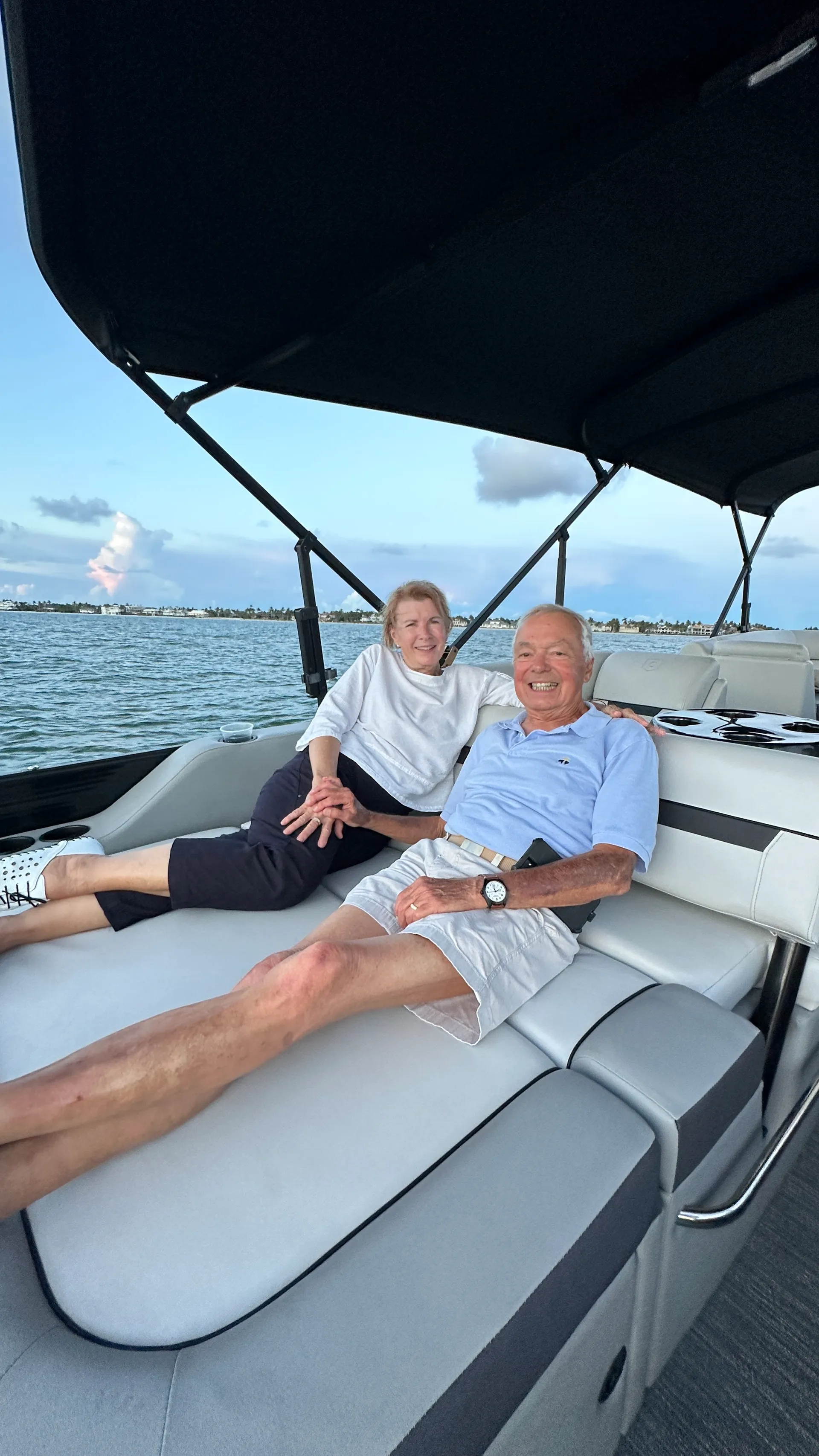 Naples:Keewaydin or Sunset -LUXURY service .All you need included!