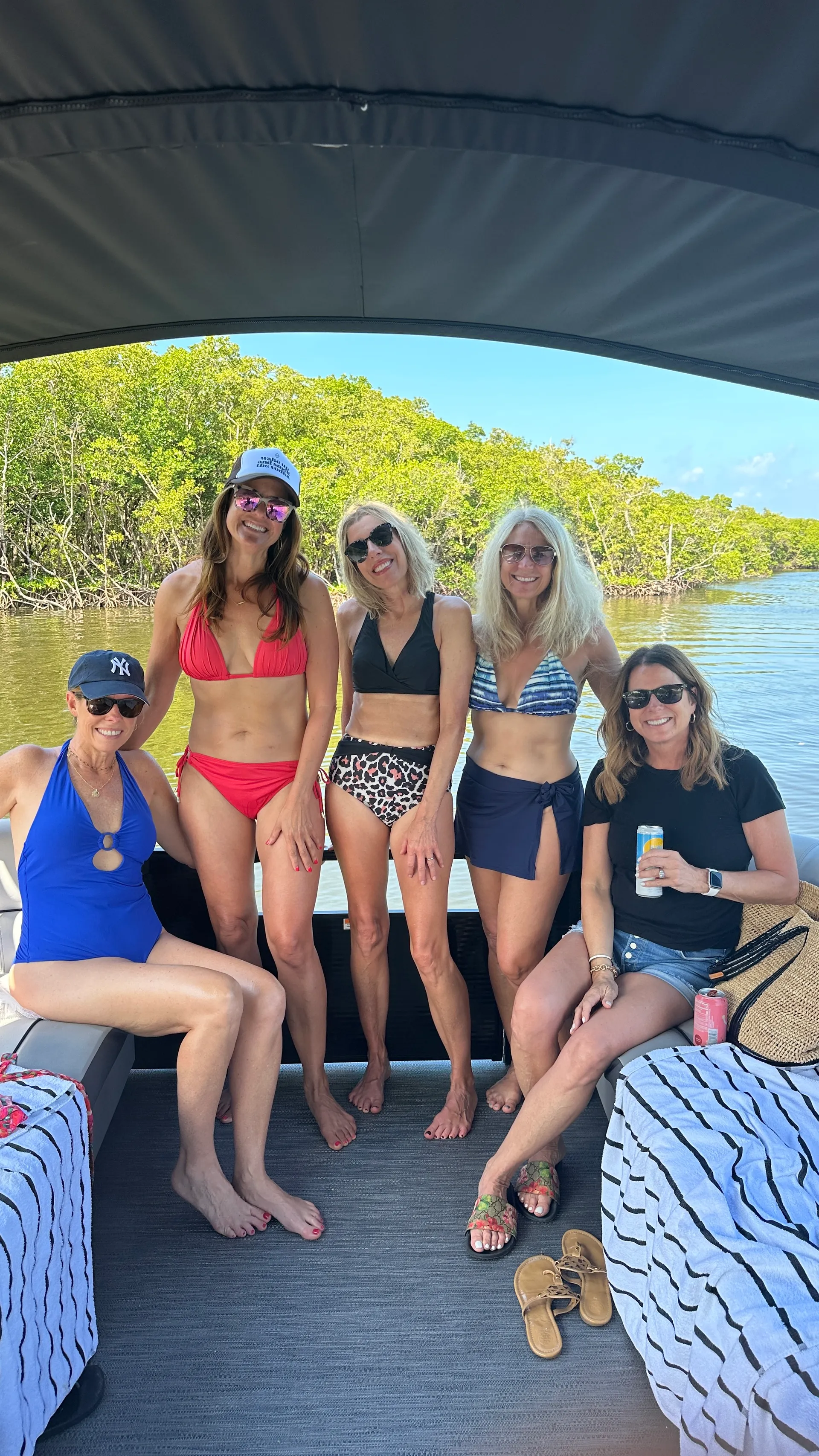 Naples:Keewaydin or Sunset -LUXURY service .All you need included!