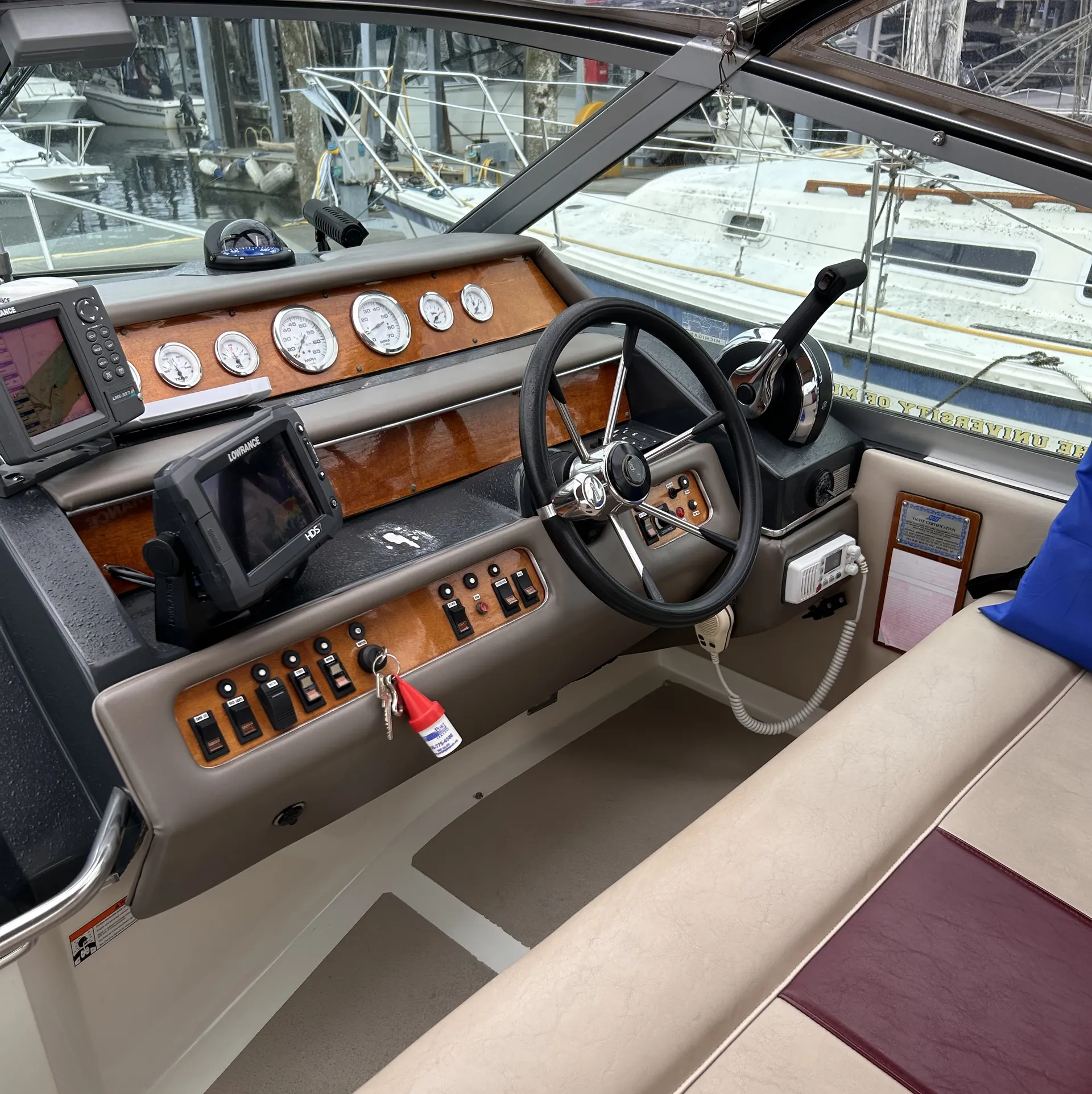 Sea Ray Boats 270 Sundancer in Edmonds, WA — photo 4