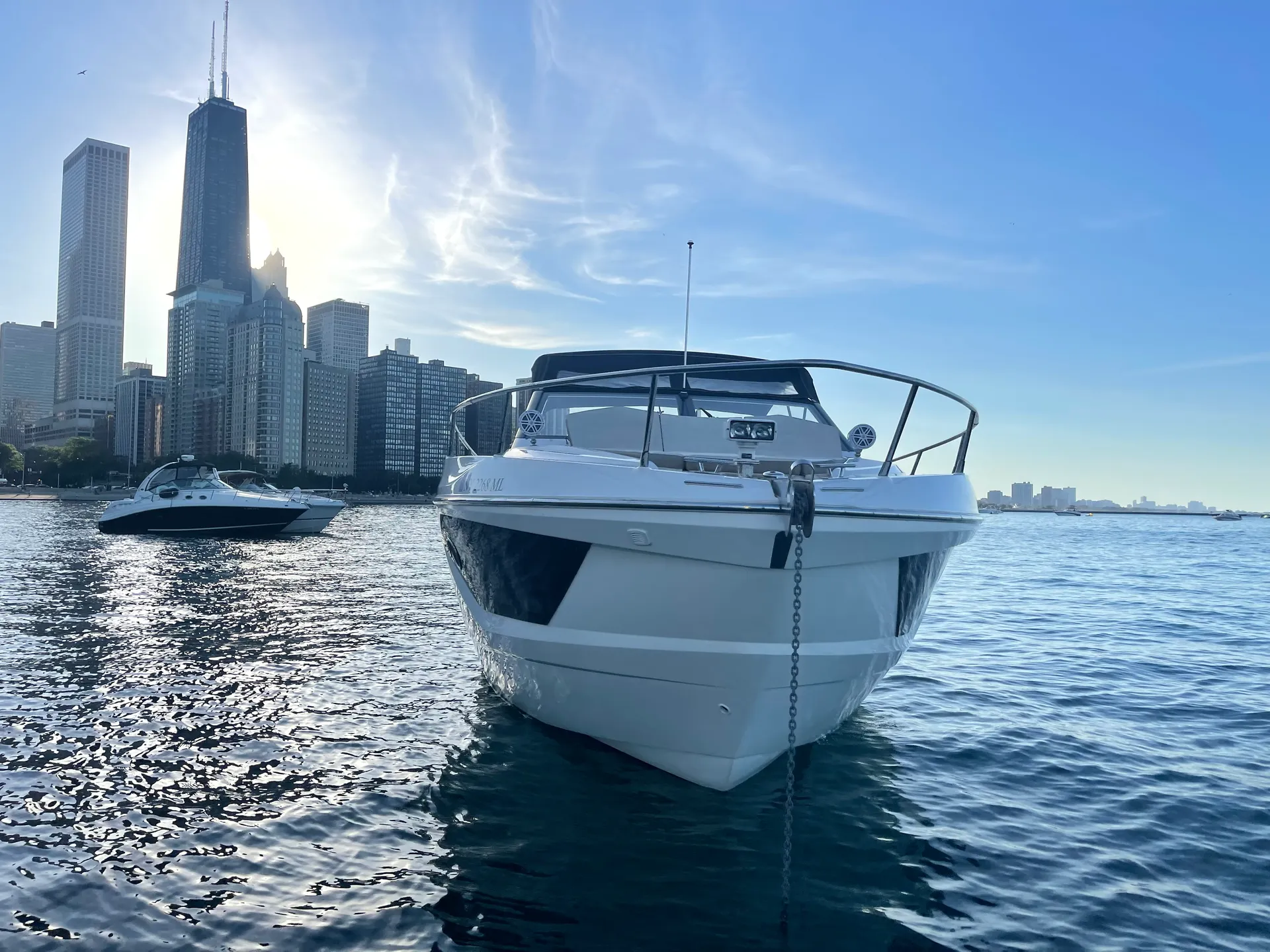 2015 Absolute 40 STL Motor Yacht for rent