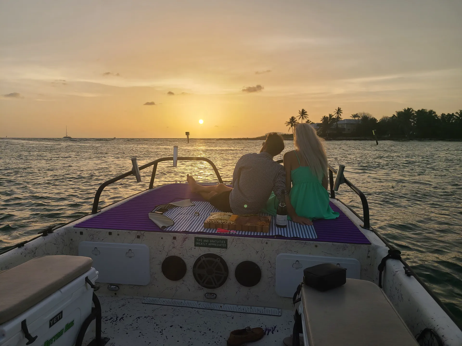 Flat Bottom Girl Charters