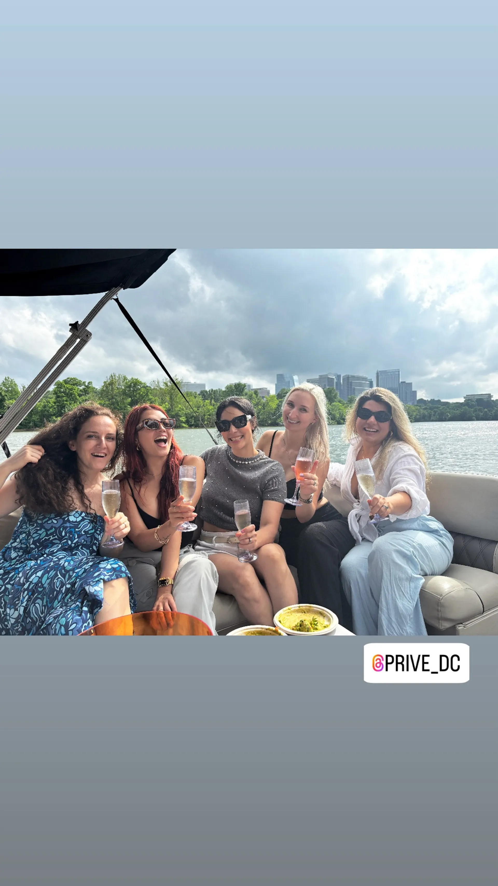 The Largest Bennington Pontoon! 🛥️