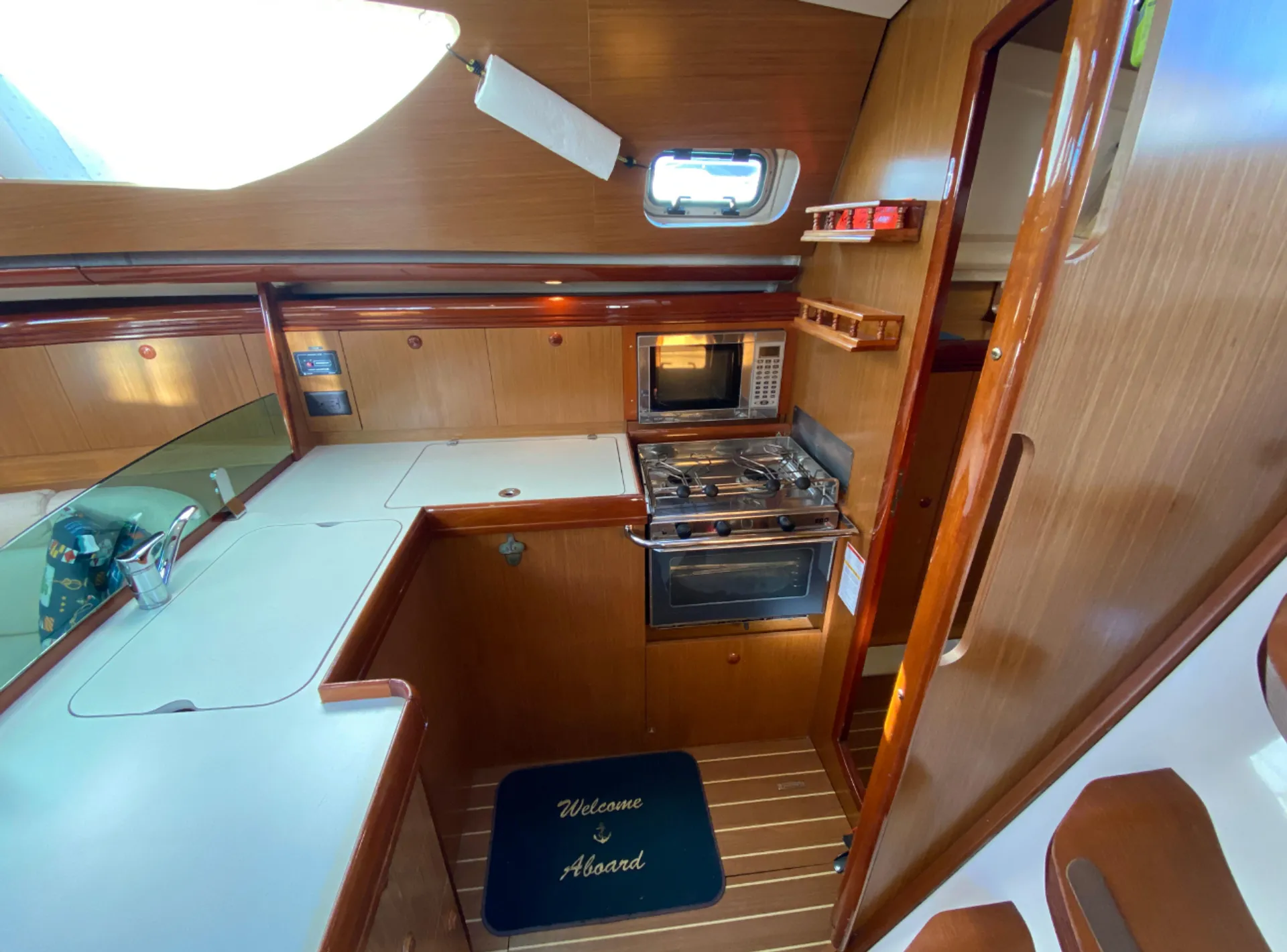 Jeanneau Sailboats Sun Odyssey 49DS in Marina del Rey, CA — photo 7
