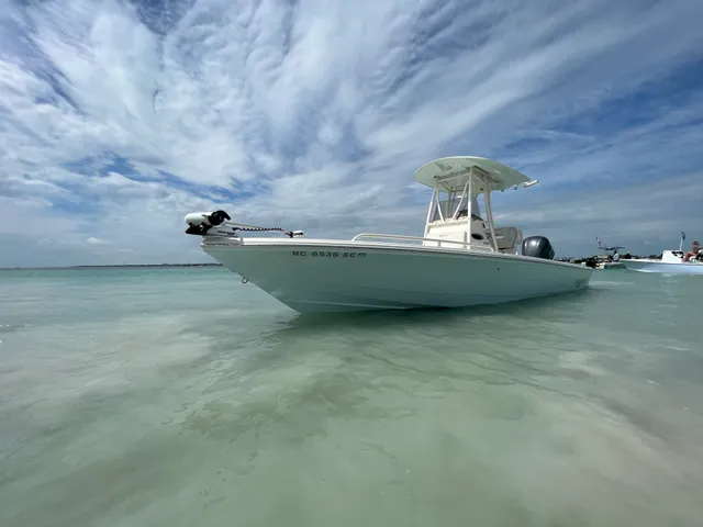 Rent a Pathfinder Boats center console in Charleston, SC near me
