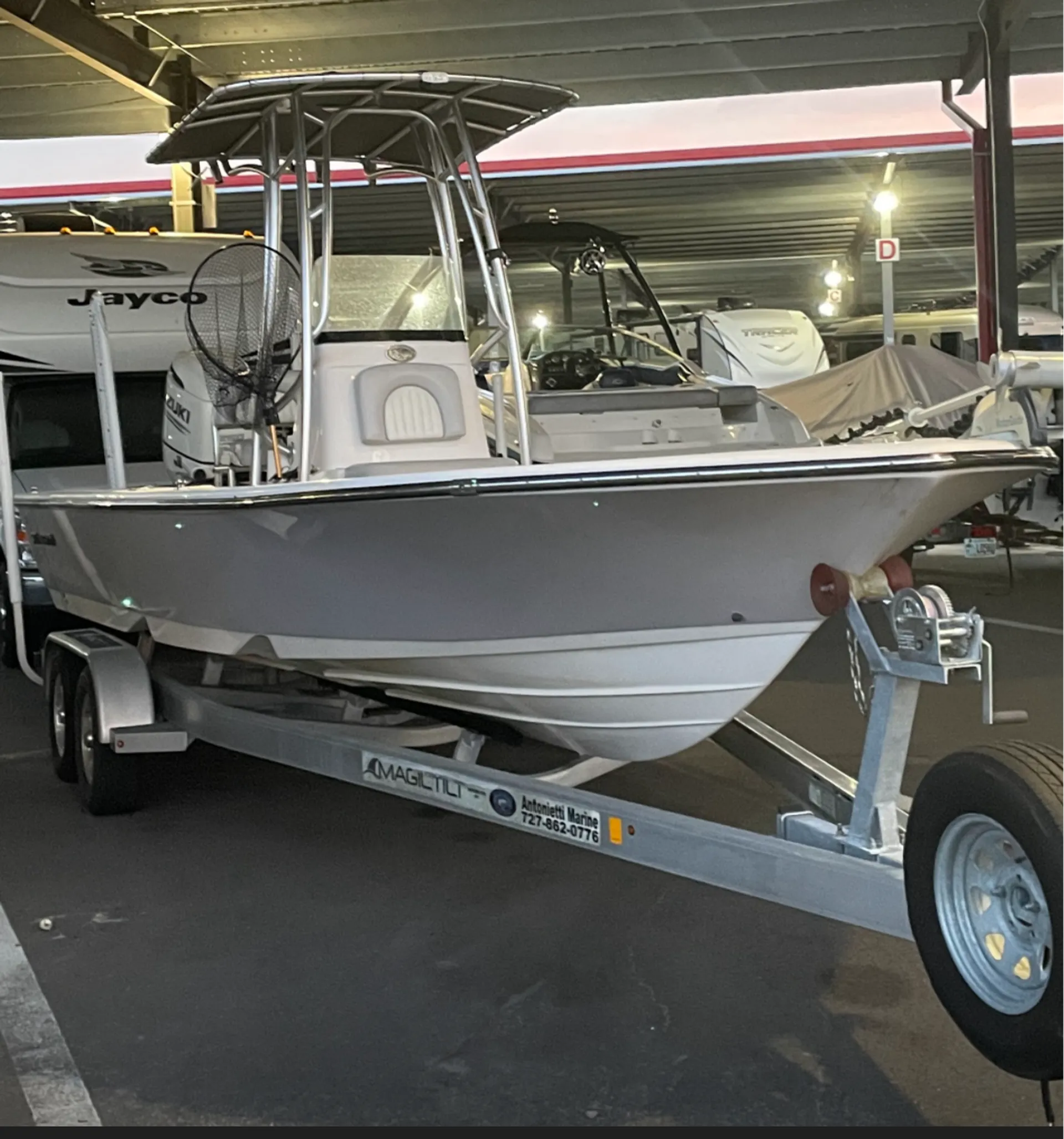 Cruise or Fish on 24' Center Console Sea Born in Palm Coast Inshore!