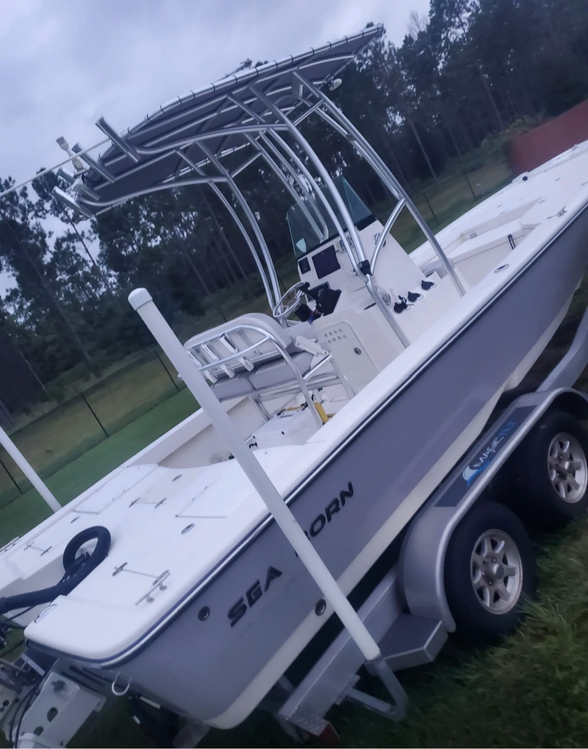 Cruise or Fish on 24' Center Console Sea Born in Palm Coast Inshore!