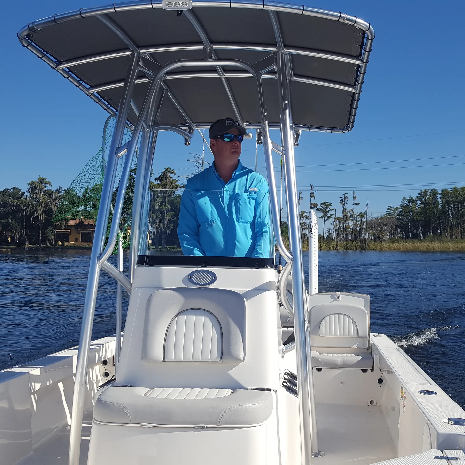 Cruise or Fish on 24' Center Console Sea Born in Palm Coast Inshore!