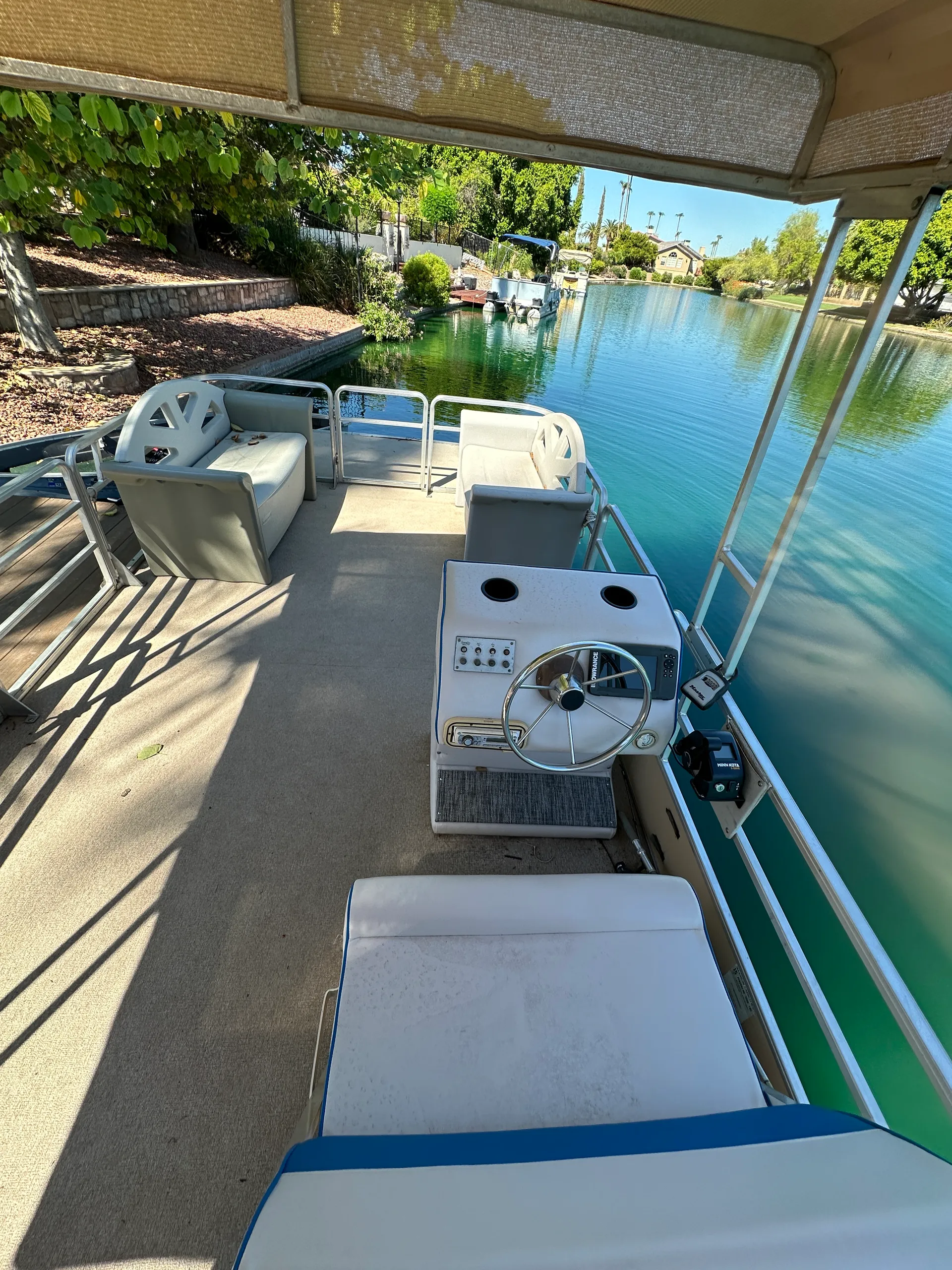 24' Pontoon Boat @ H2O Sanctuary (for Guests only)