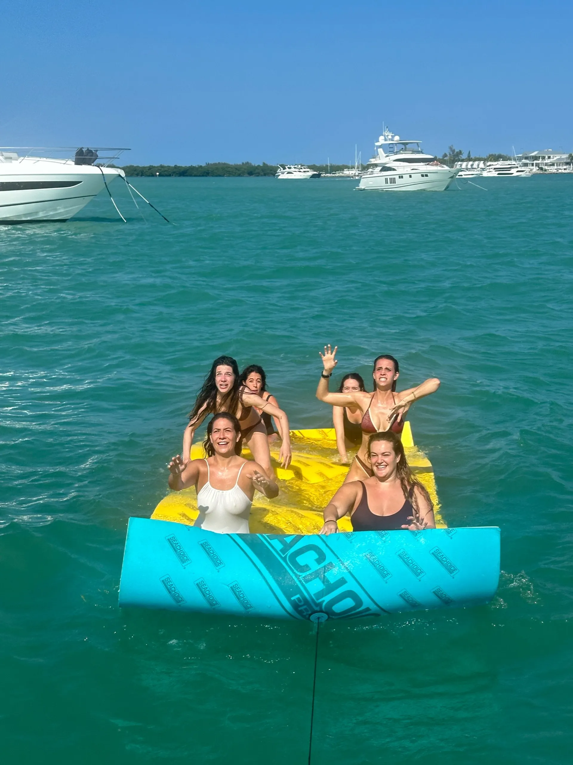 1 Hour Free or $100 Off+10% Off Small Groups - Book Now Lux SLX 35' 