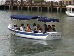 18-Foot Duffy Boat Rental in Newport Beach