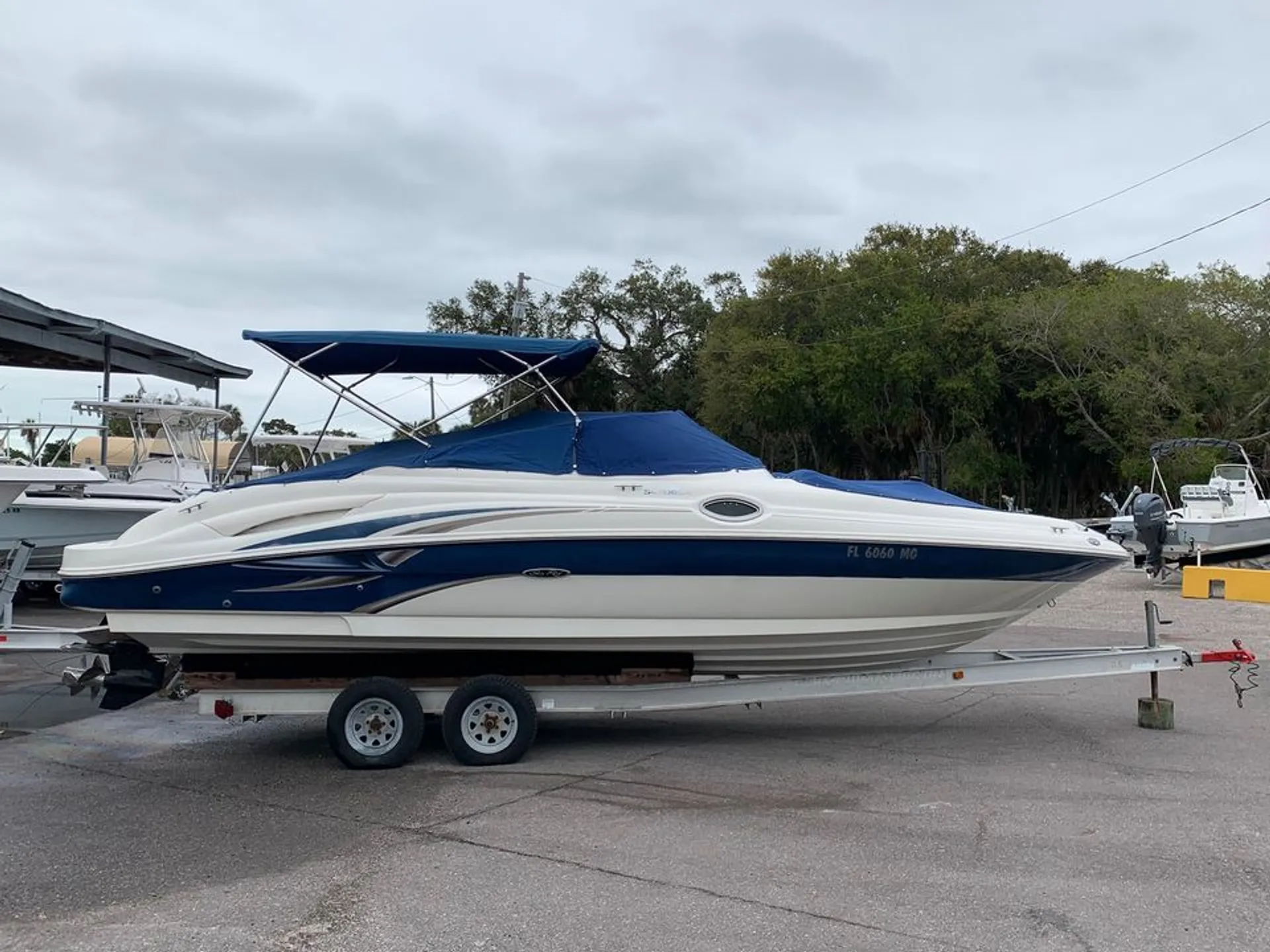 Super fun 27' SeaRay 