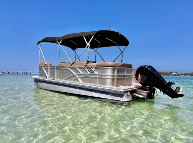 Rent a SYLVAN MARINE pontoon in Bradenton, FL near me