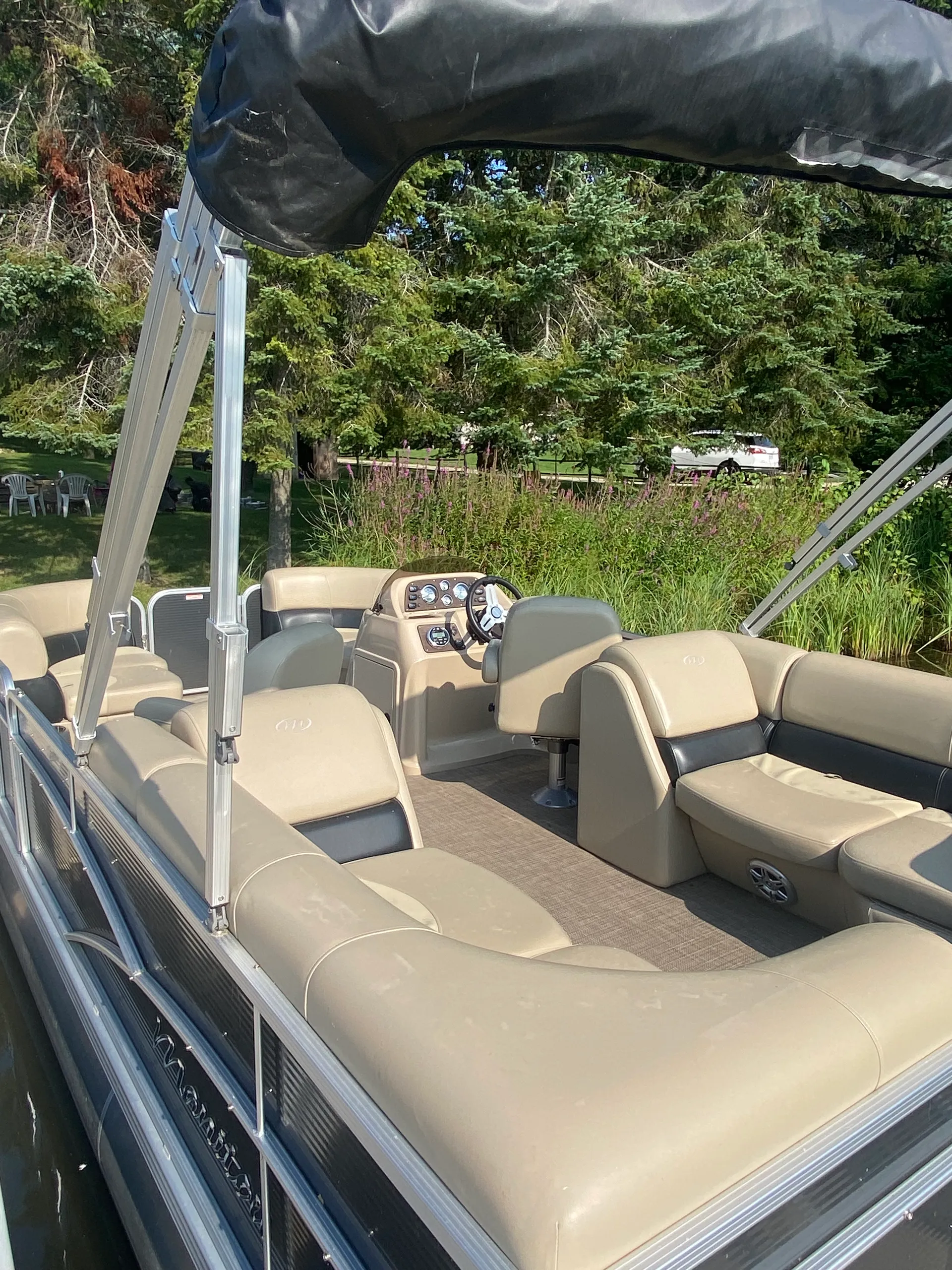 MANITOU PONTOON 20 AURORA STANDARD in Gladwin, MI — photo 6