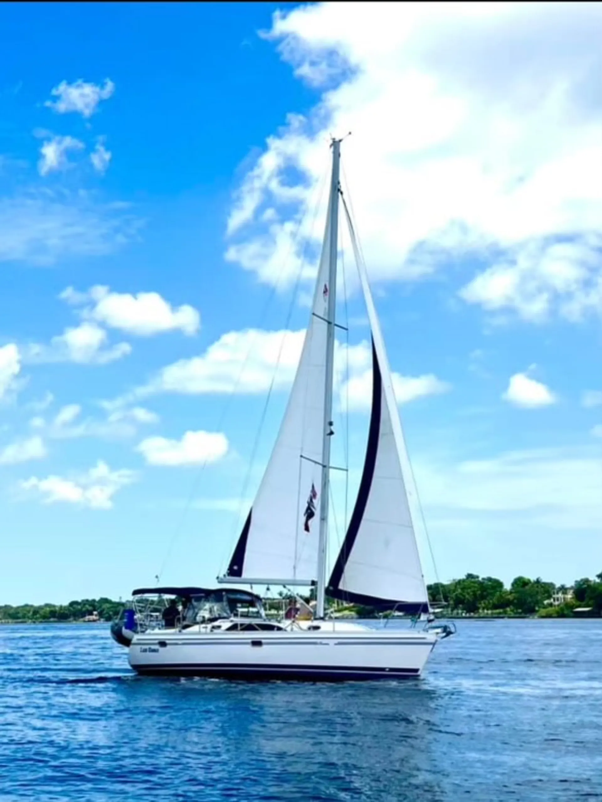Catalina 355  in Stuart, FL — photo 2