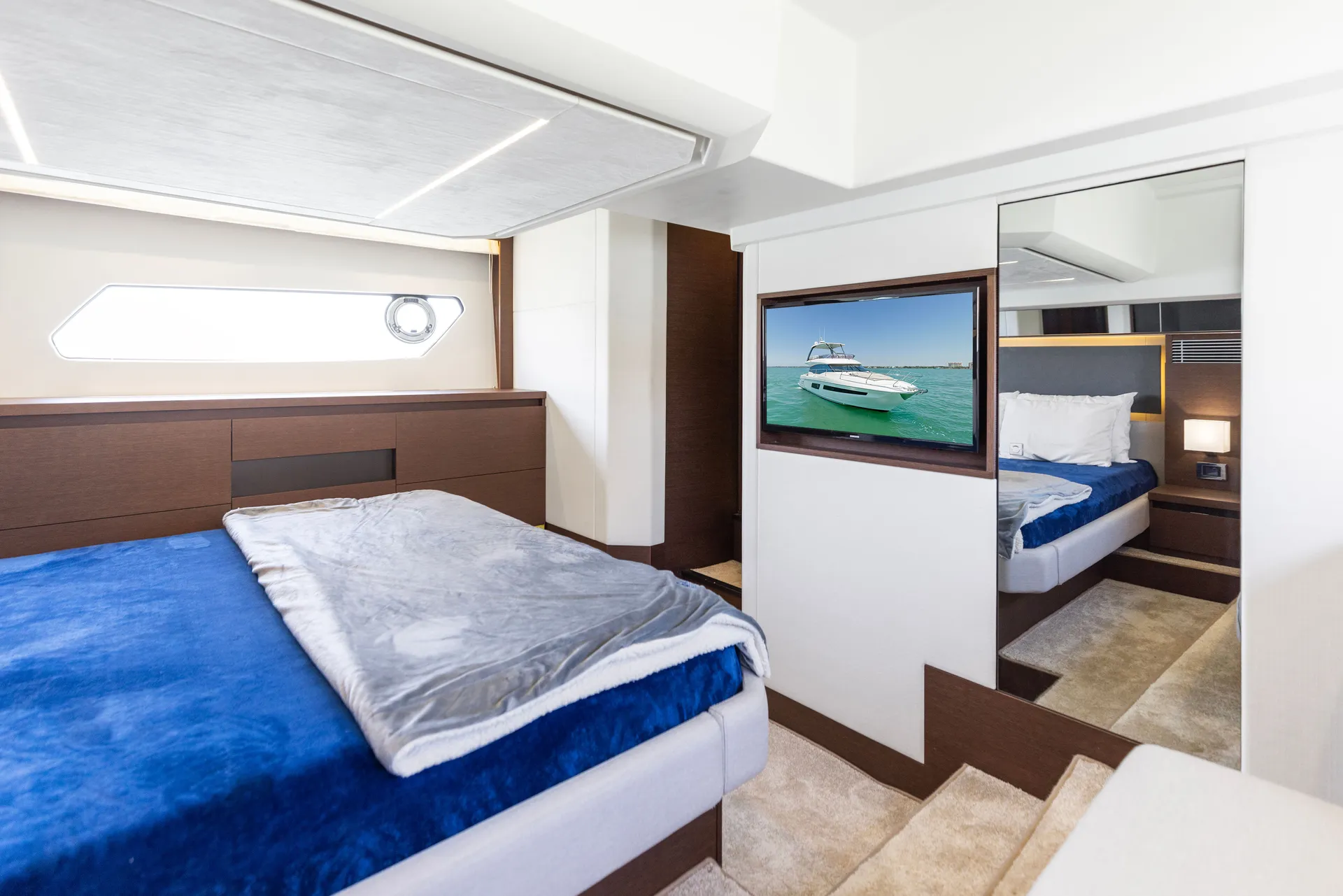 "I'm Loving It" Prestige 460 - Sarasota in Style!