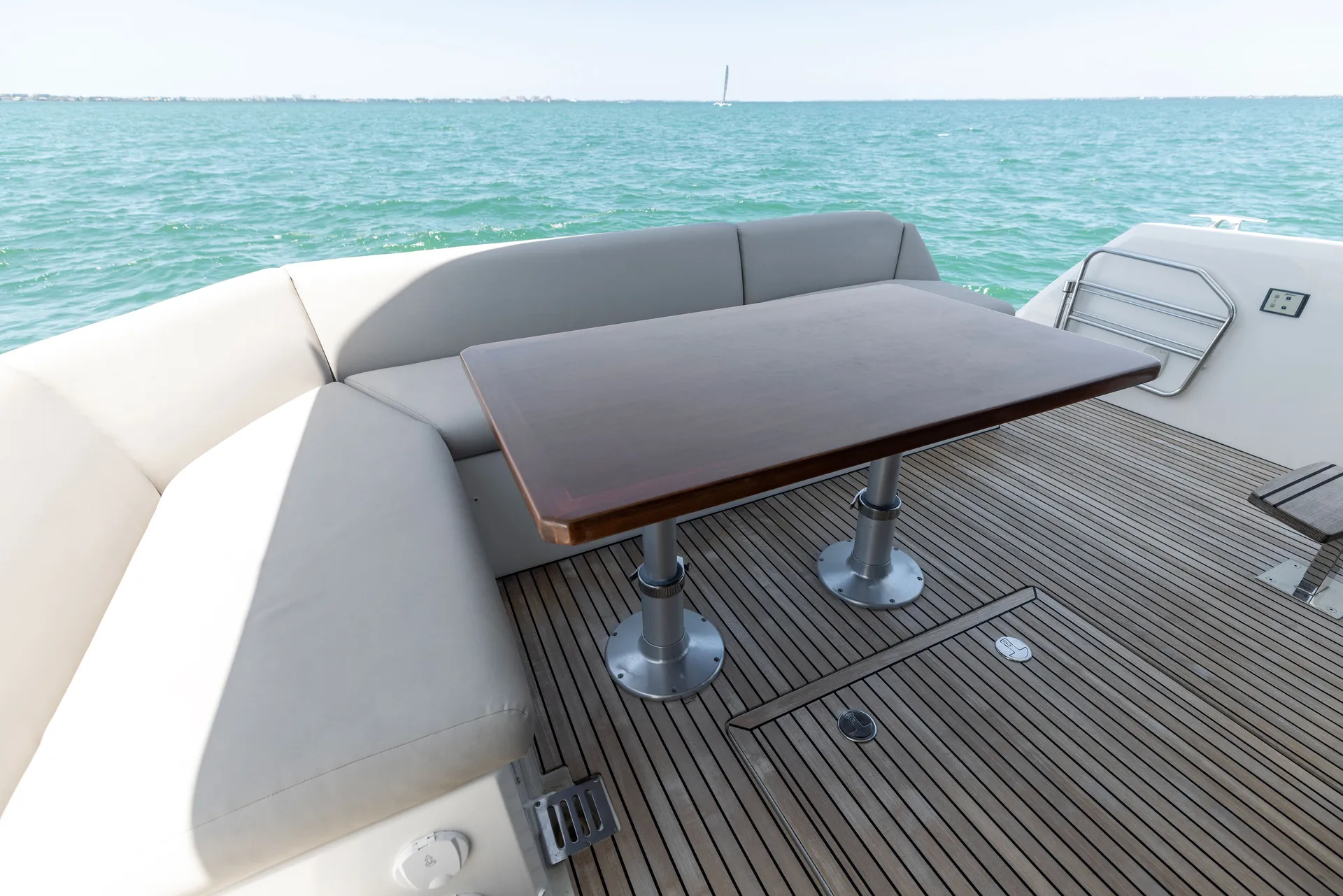 "I'm Loving It" Prestige 460 - Sarasota in Style!