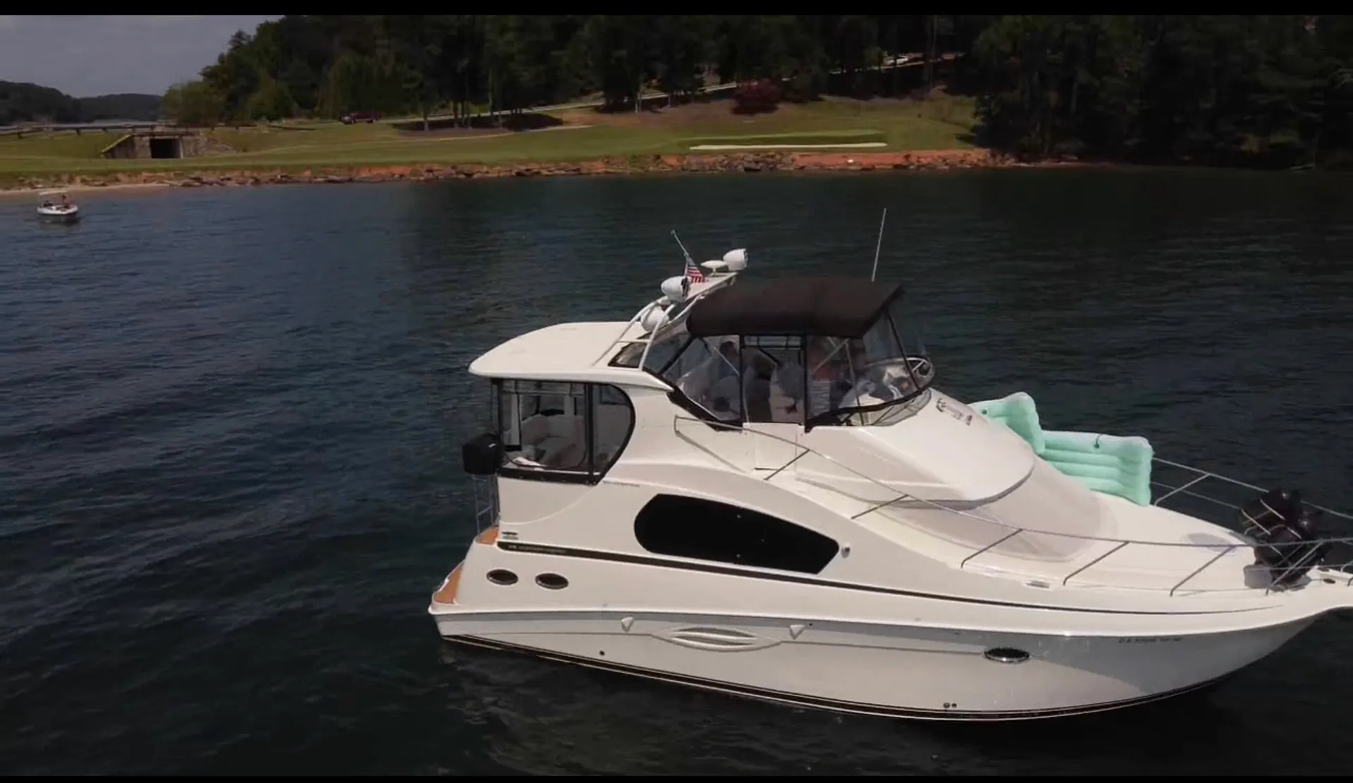 Silverton Marine 35 Motor Yacht in Buford, GA — photo 2