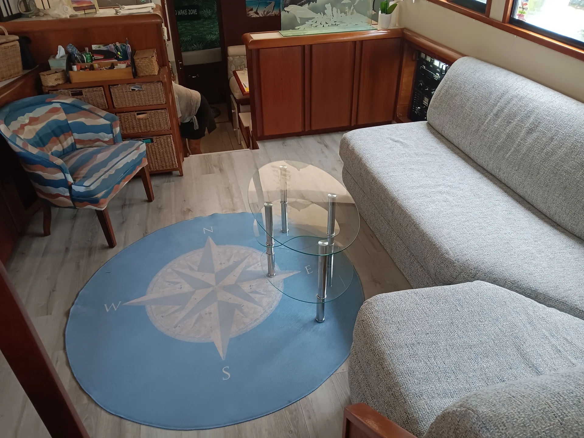 All inclusive yacht charter. Day and overnight trips available
