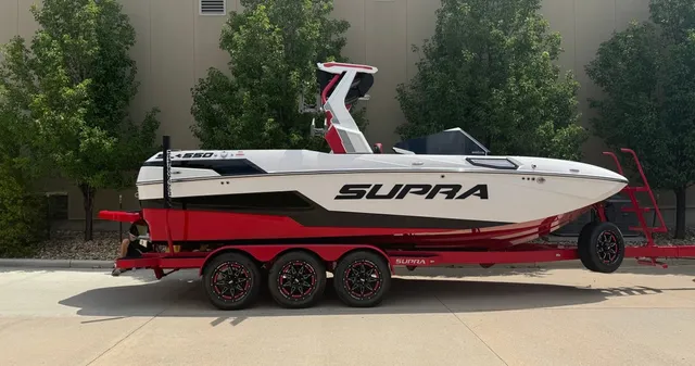 Rent a SUPRA BY SKIERS CHOICE ski and wakeboard in Loveland, CO near me