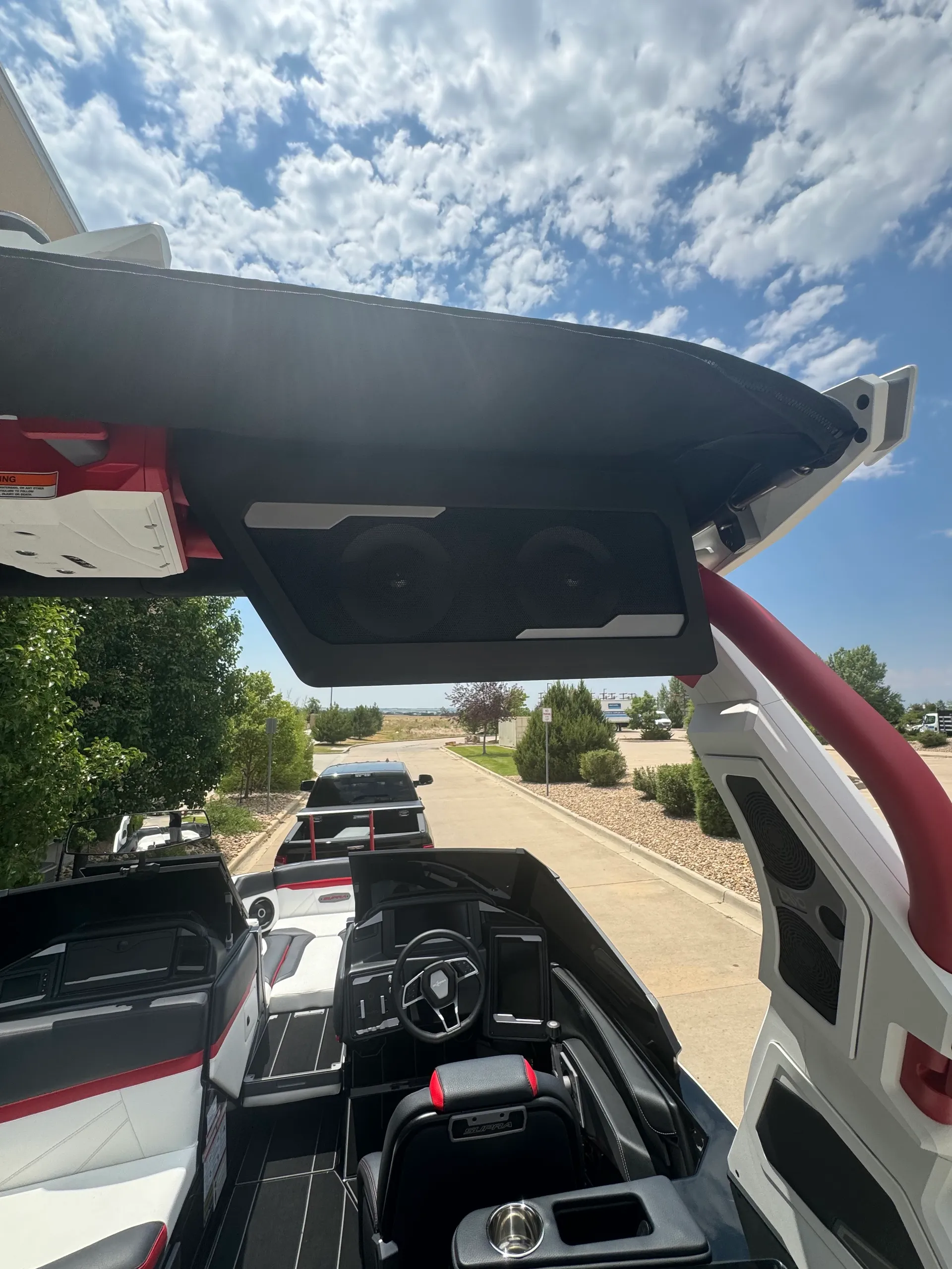 2024 Supra SL 550 Wake/Surf Boat Rental in Loveland, Colorado