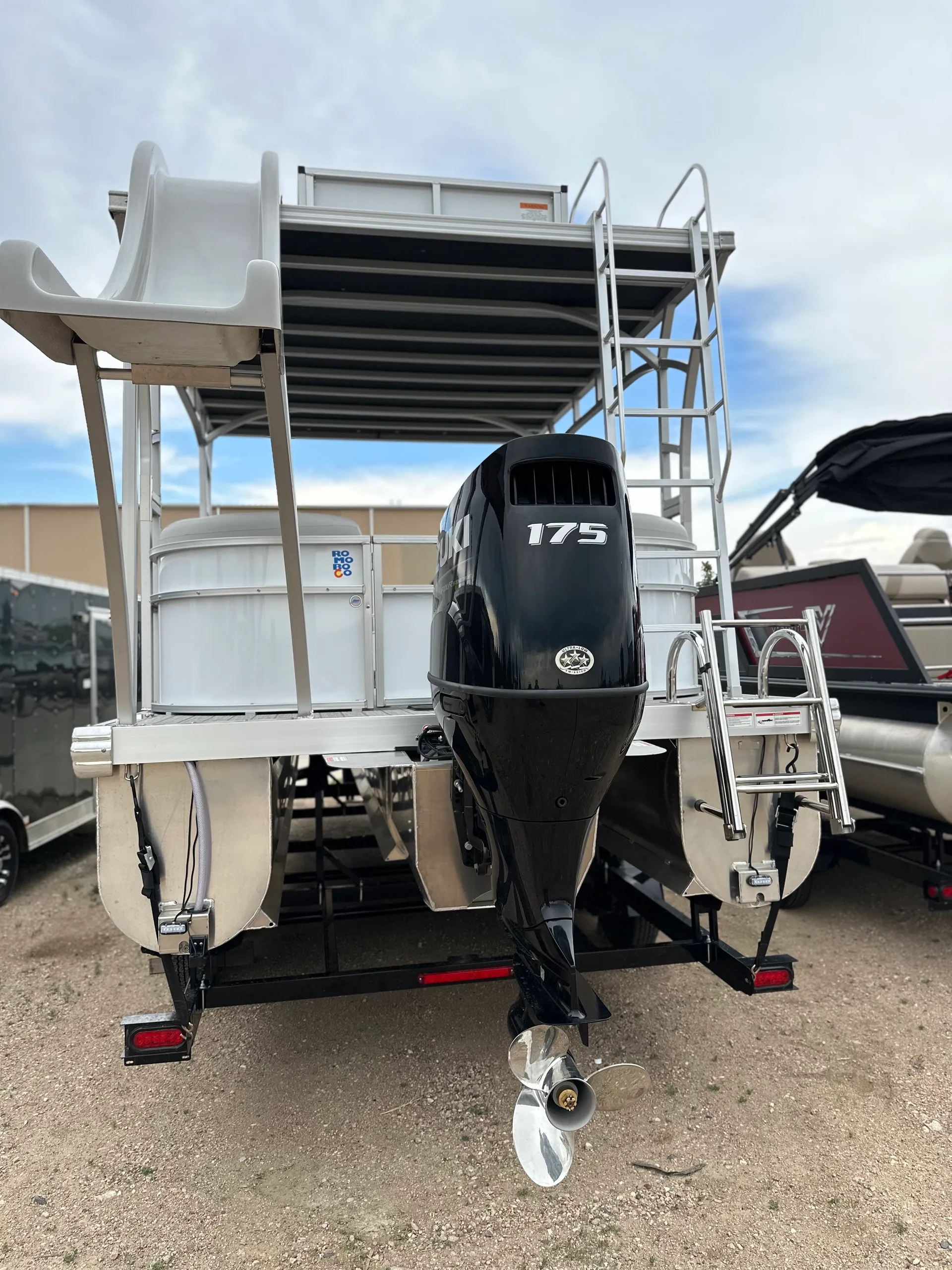 Tritoon Boat ~ 2024 Landau Island Breeze 252 Top Deck 