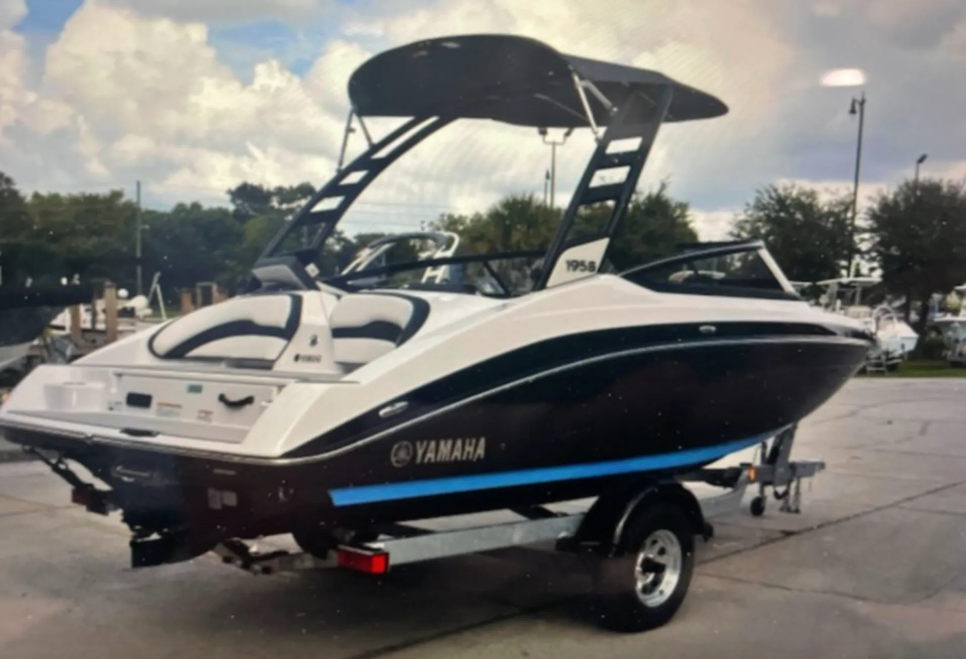 YAMAHA 195S in Sandwich, MA — photo 3