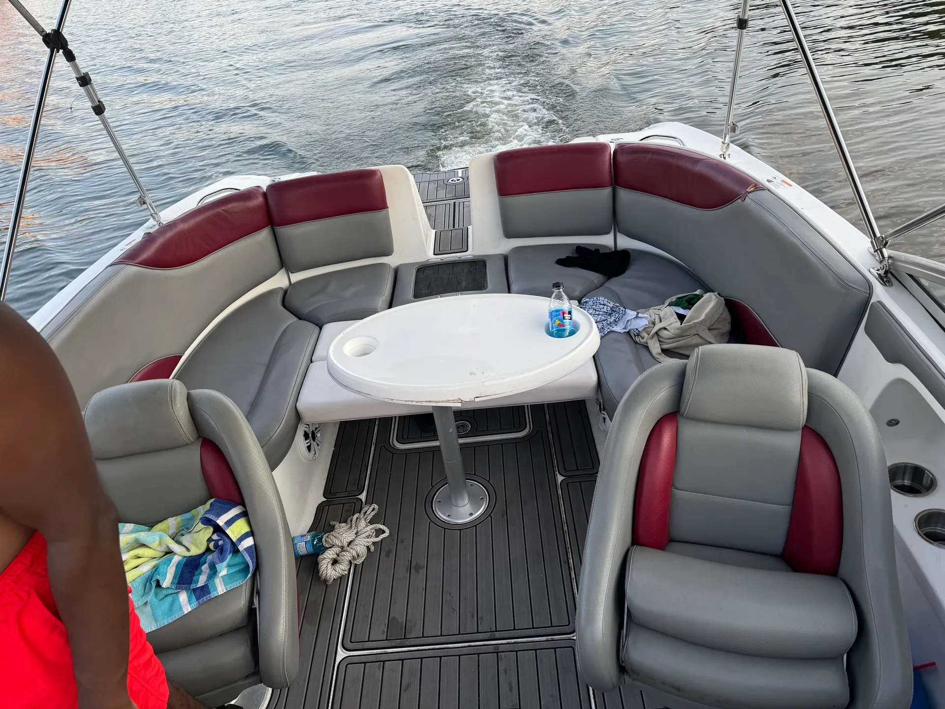 FAST TWIN ENGINE JET BOAT