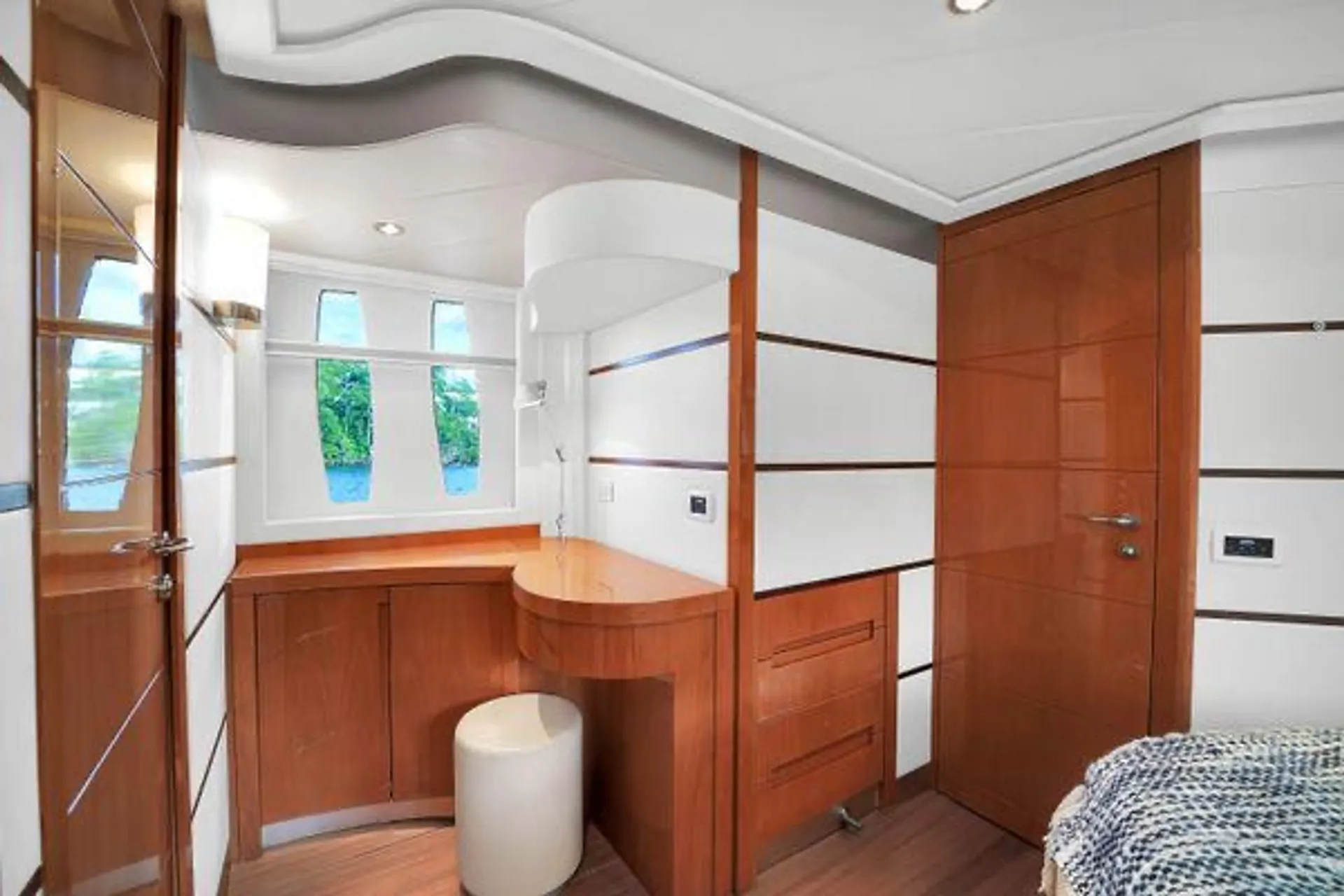 FREE HOUR | 80FT 13PPL LUXURY PARTY YACHT MIAMI 