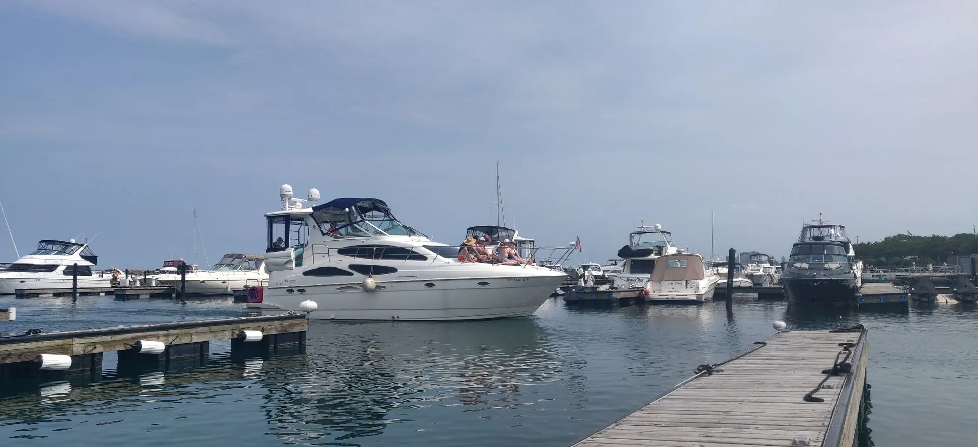 40’ Luxury Cruiser Yacht | Private Lake Michigan Experience