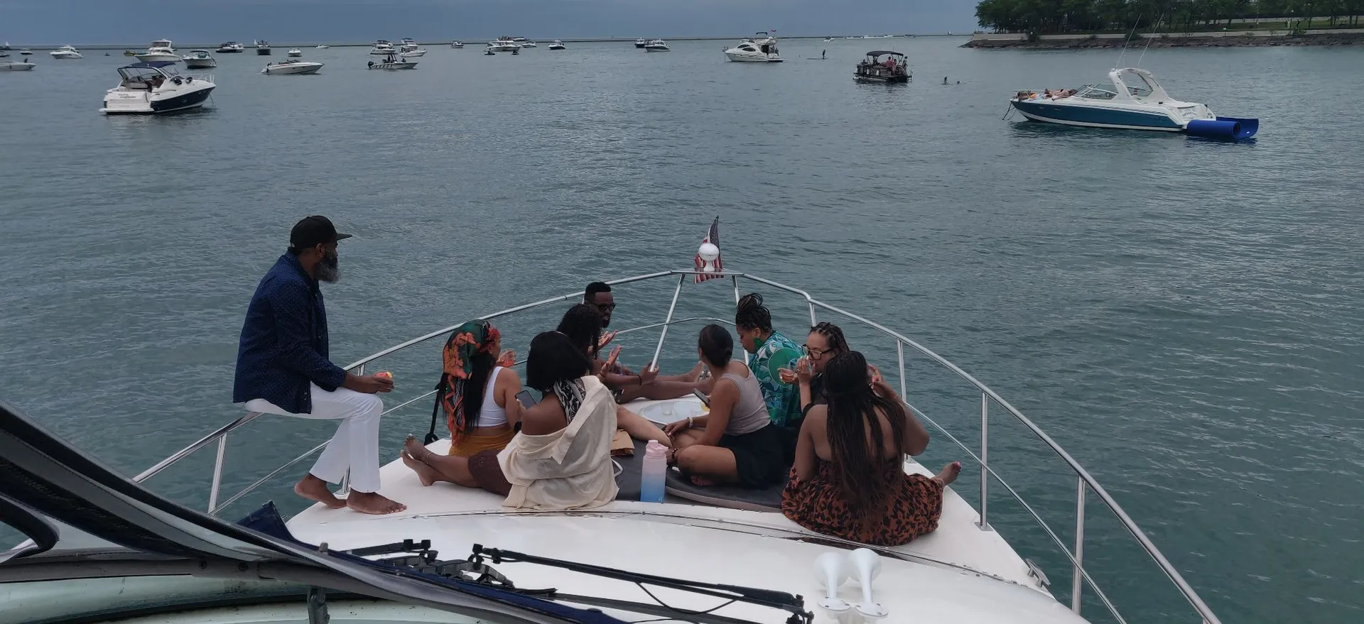 40’ Luxury Cruiser Yacht | Private Lake Michigan Experience