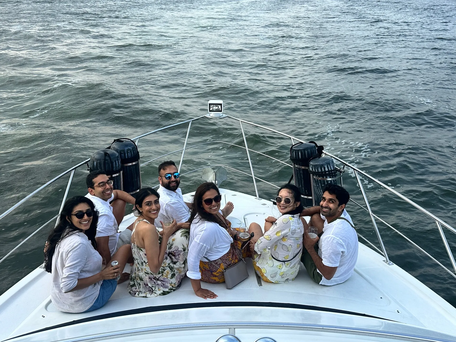 Carver Yachts 396 Motor Yacht in East Greenwich, RI — photo 2