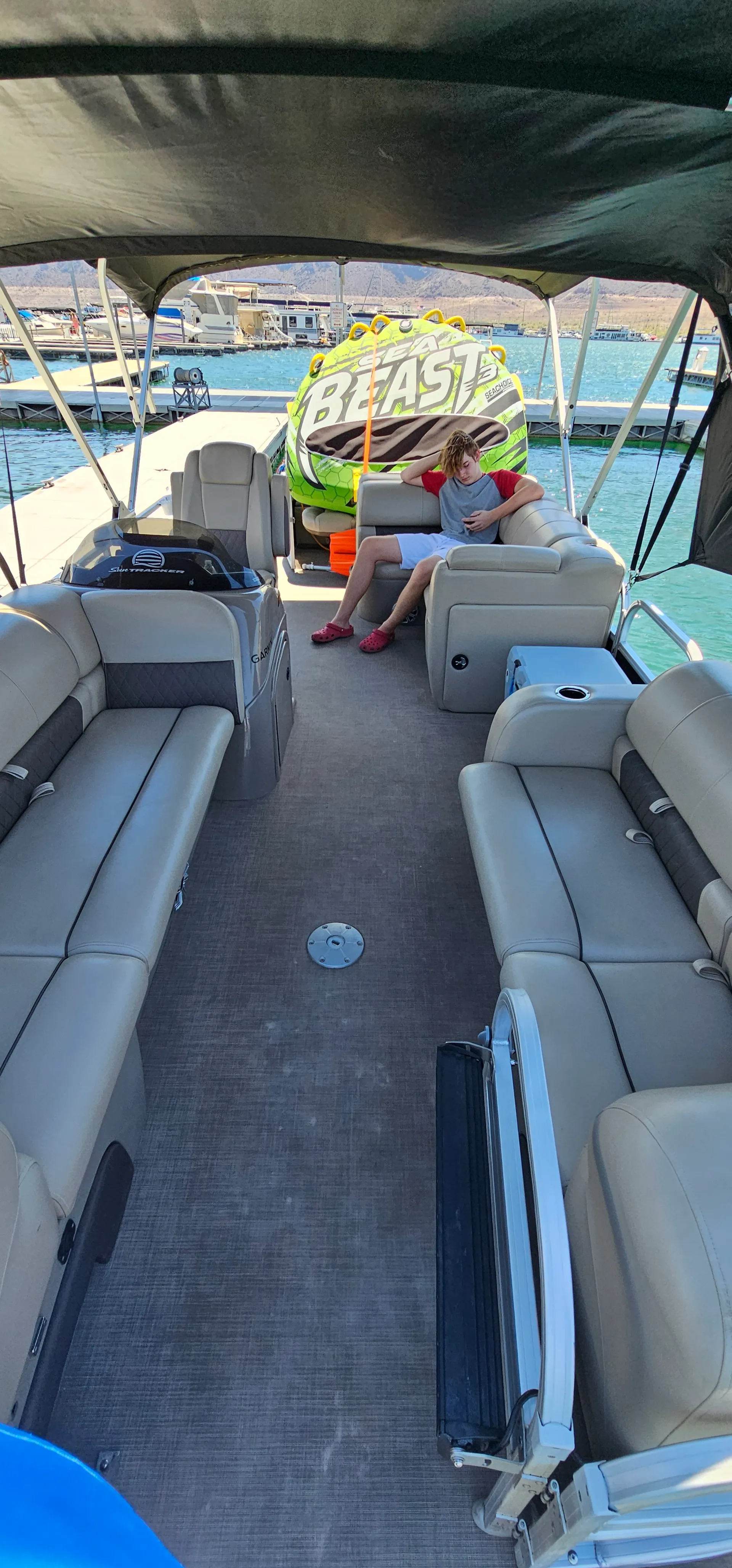 SUN TRACKER SPORTFISH 22 DLX in Boulder City, NV — photo 8