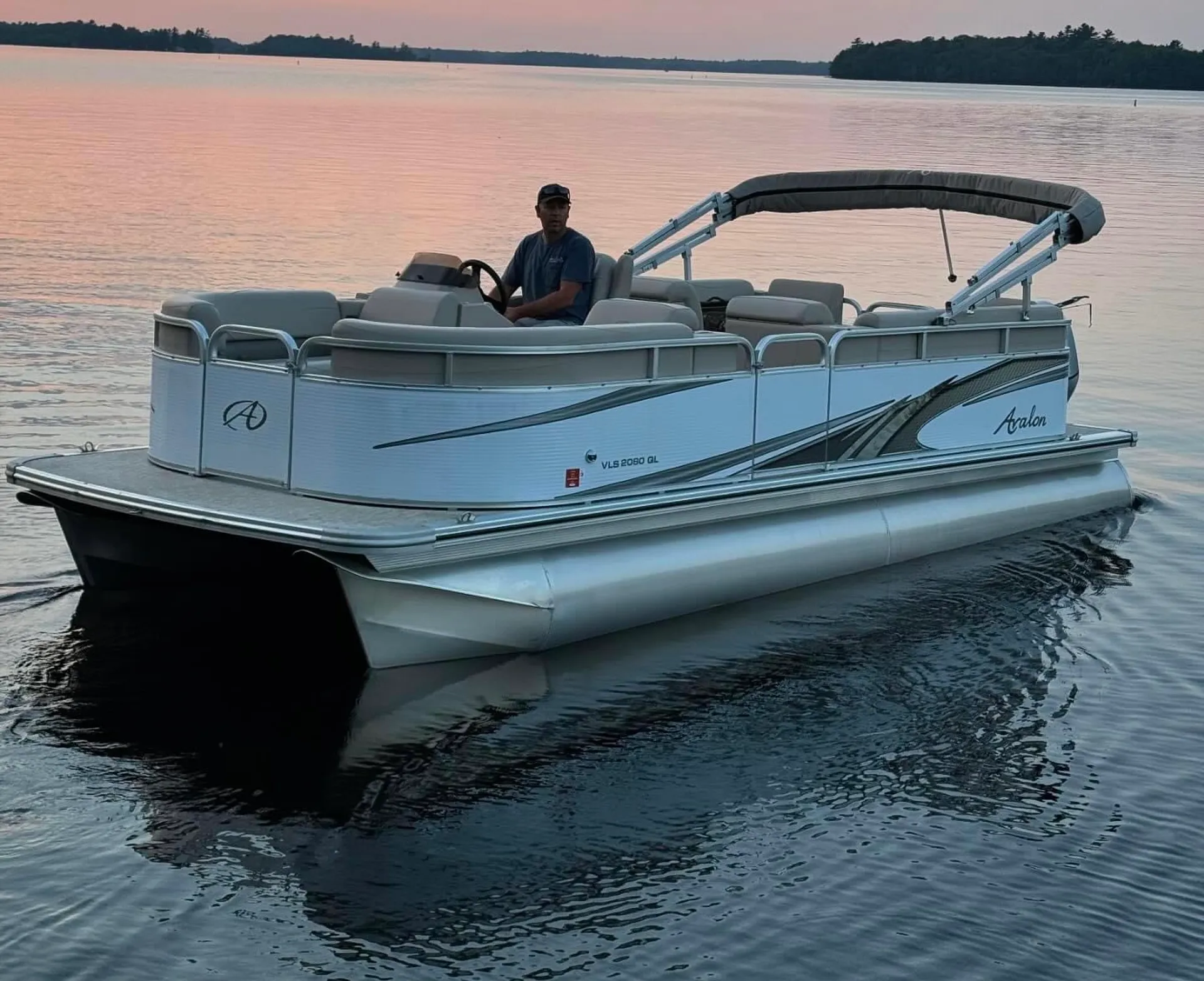 Brewer, Maine Pontoon adventure. Sightseeing, Swimming, Fishing.