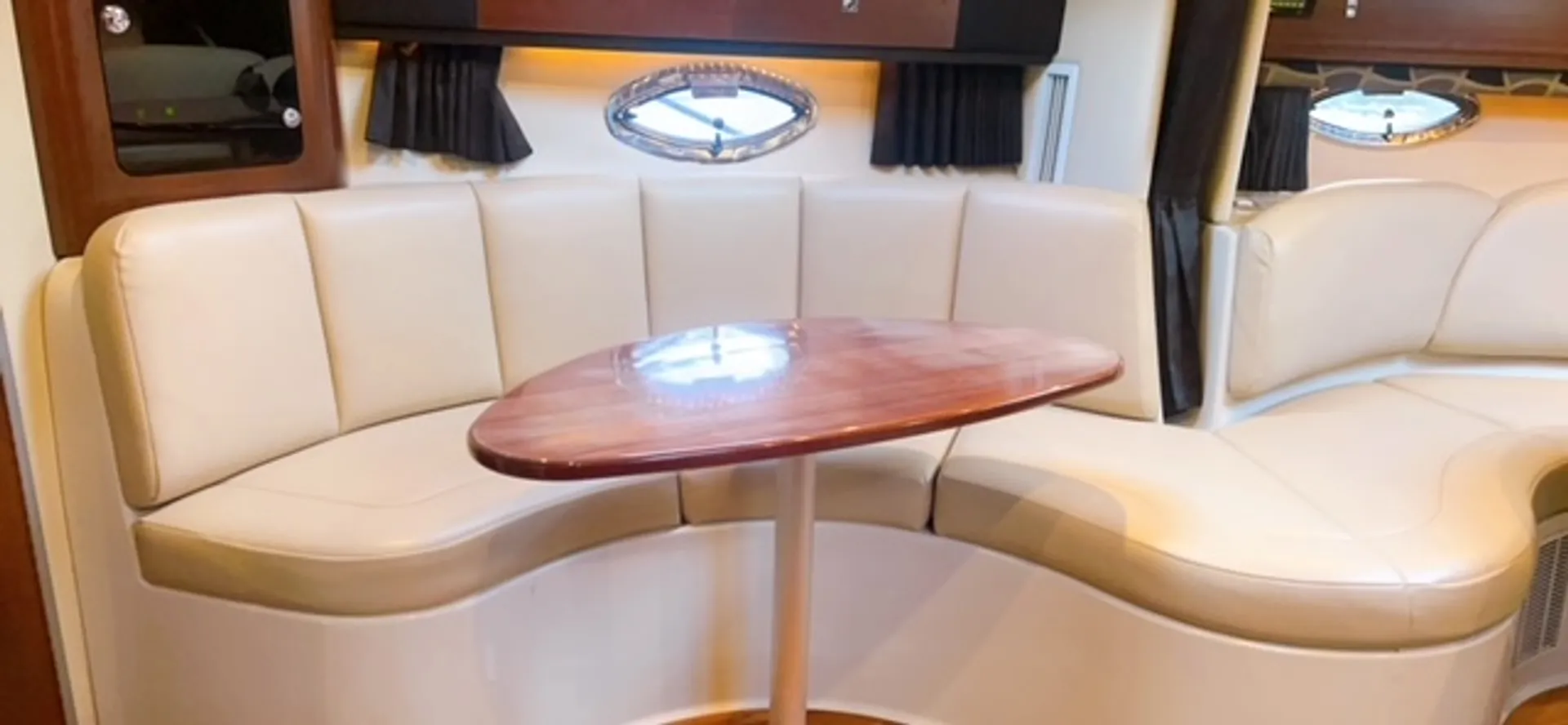 Chaparral Boats IO1146954 in Washington, DC — photo 10