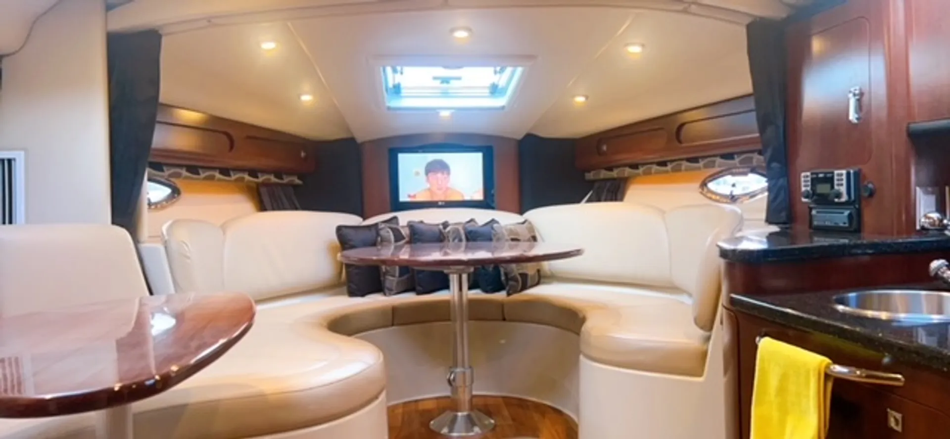 Chaparral Boats IO1146954 in Washington, DC — photo 6