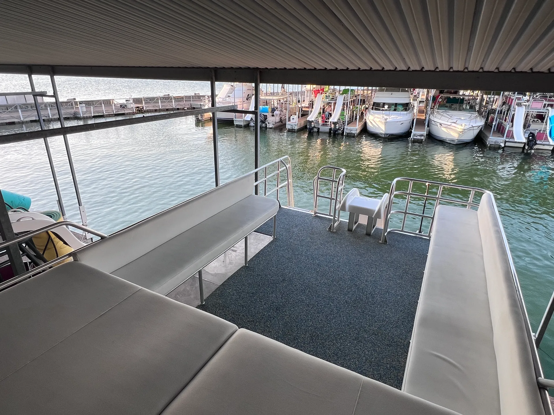 Double decker with slide (up to 32 person capacity)