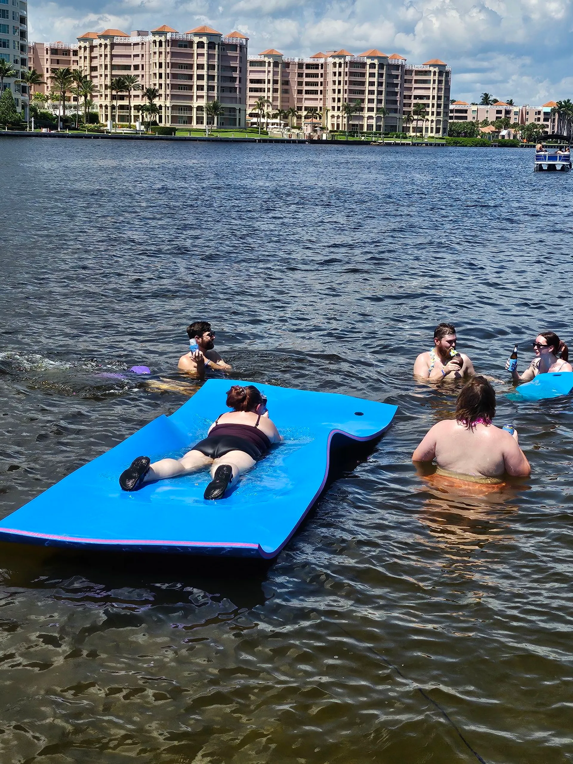 Private Boat Charter WITH Massages!