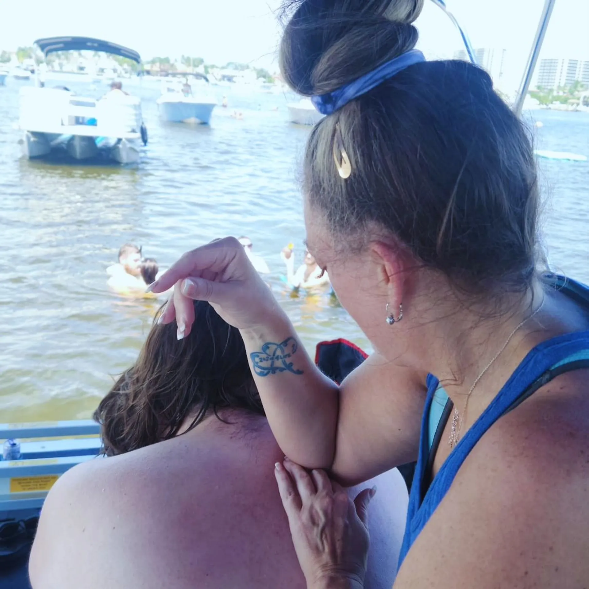 Private Boat Charter WITH Massages!