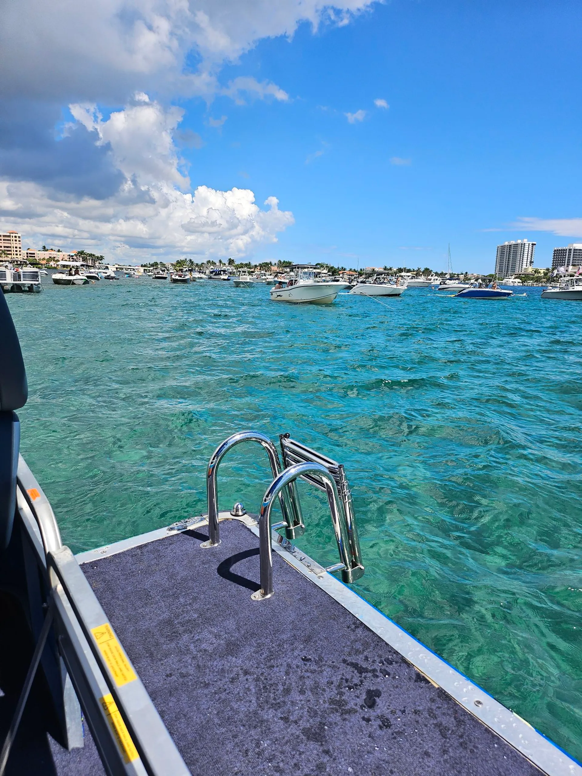 Private Boat Charter WITH Massages!