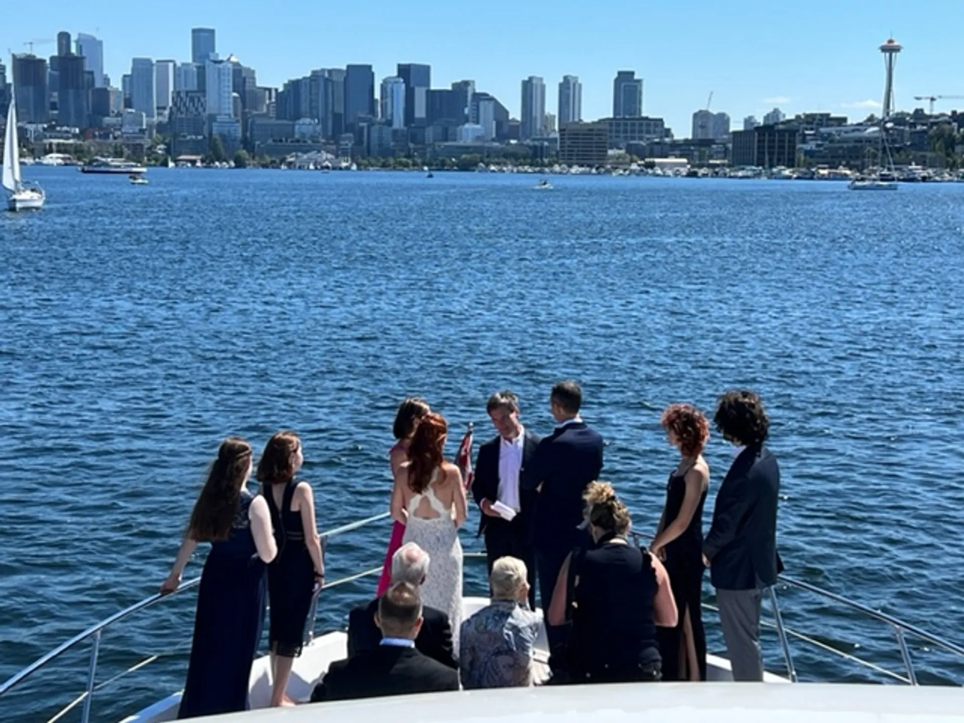 Luxury 67' yacht $100/hr off, Seattle, San Juans, Sailgate 13 guests 