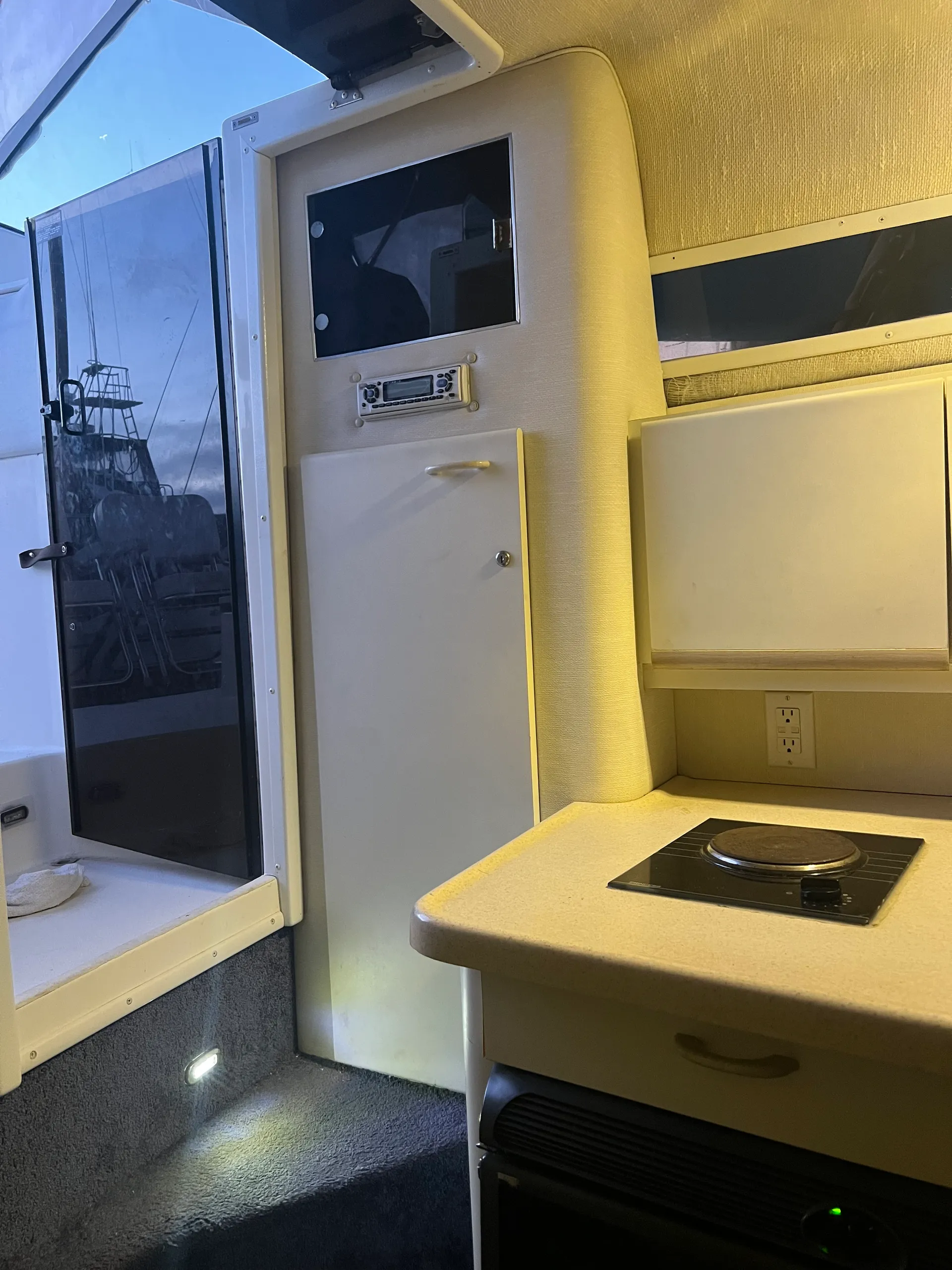 Wellcraft 2700 Martinique in Redondo Beach, CA — photo 9