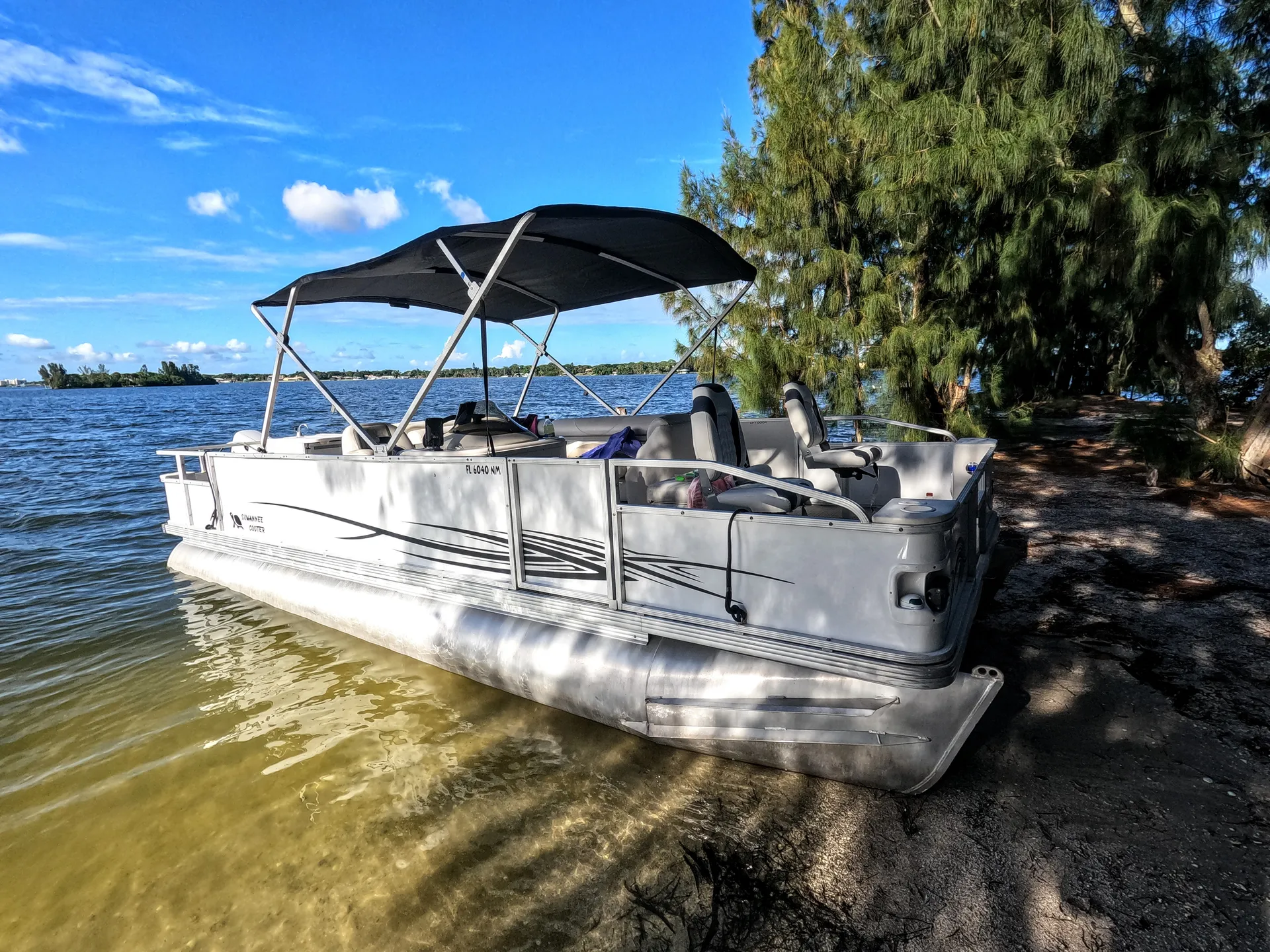 Crest Pontoons 22 Pro Angler LE in Cocoa, FL — photo 2